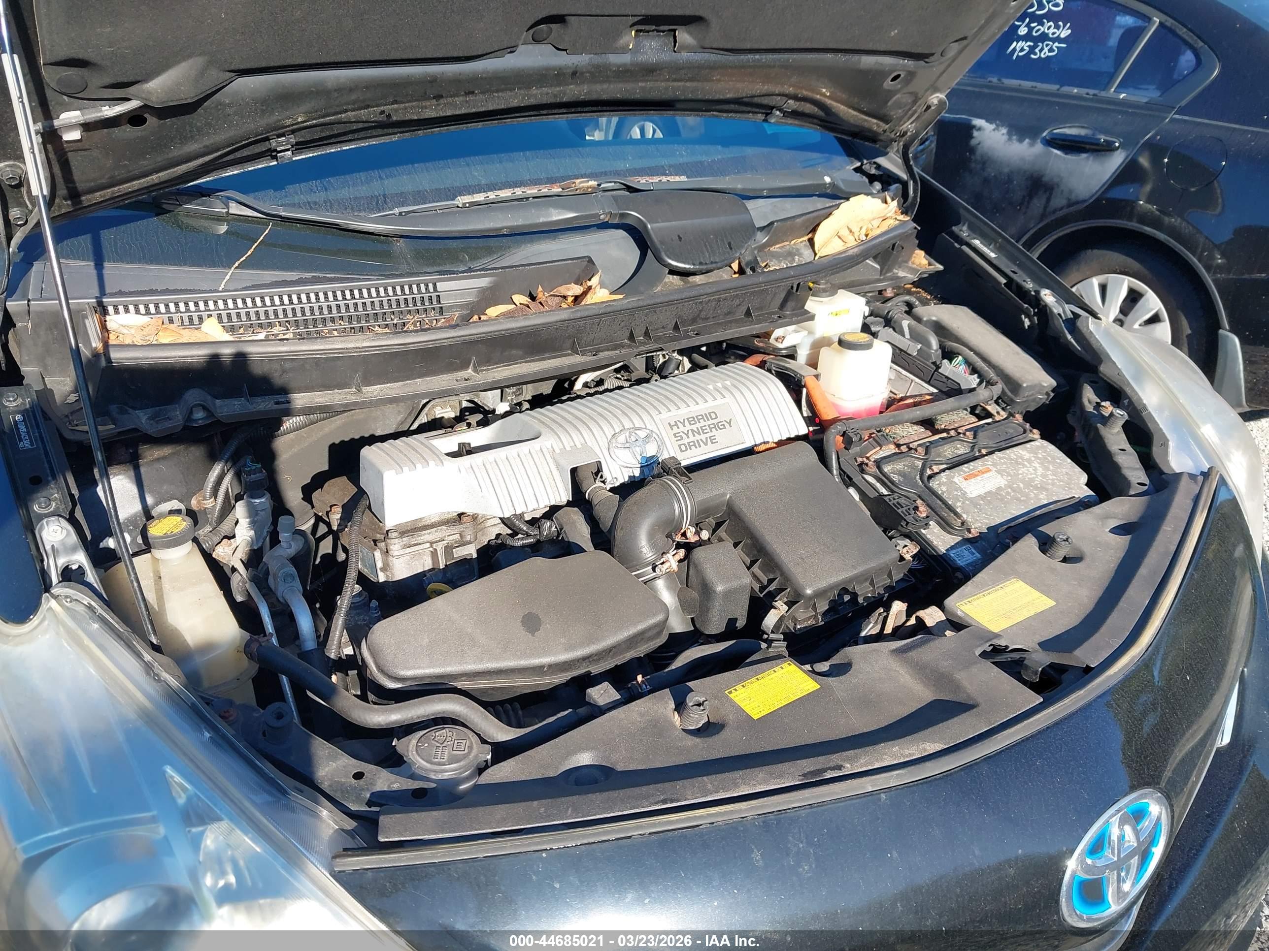 TOYOTA PRIUS image 10