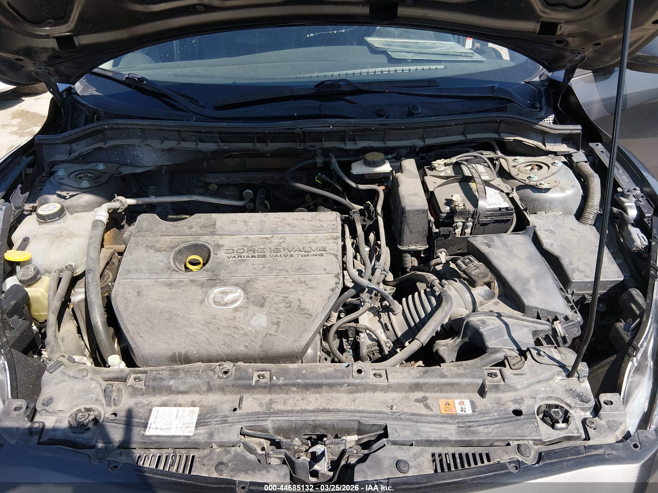 MAZDA MAZDA3 image 10
