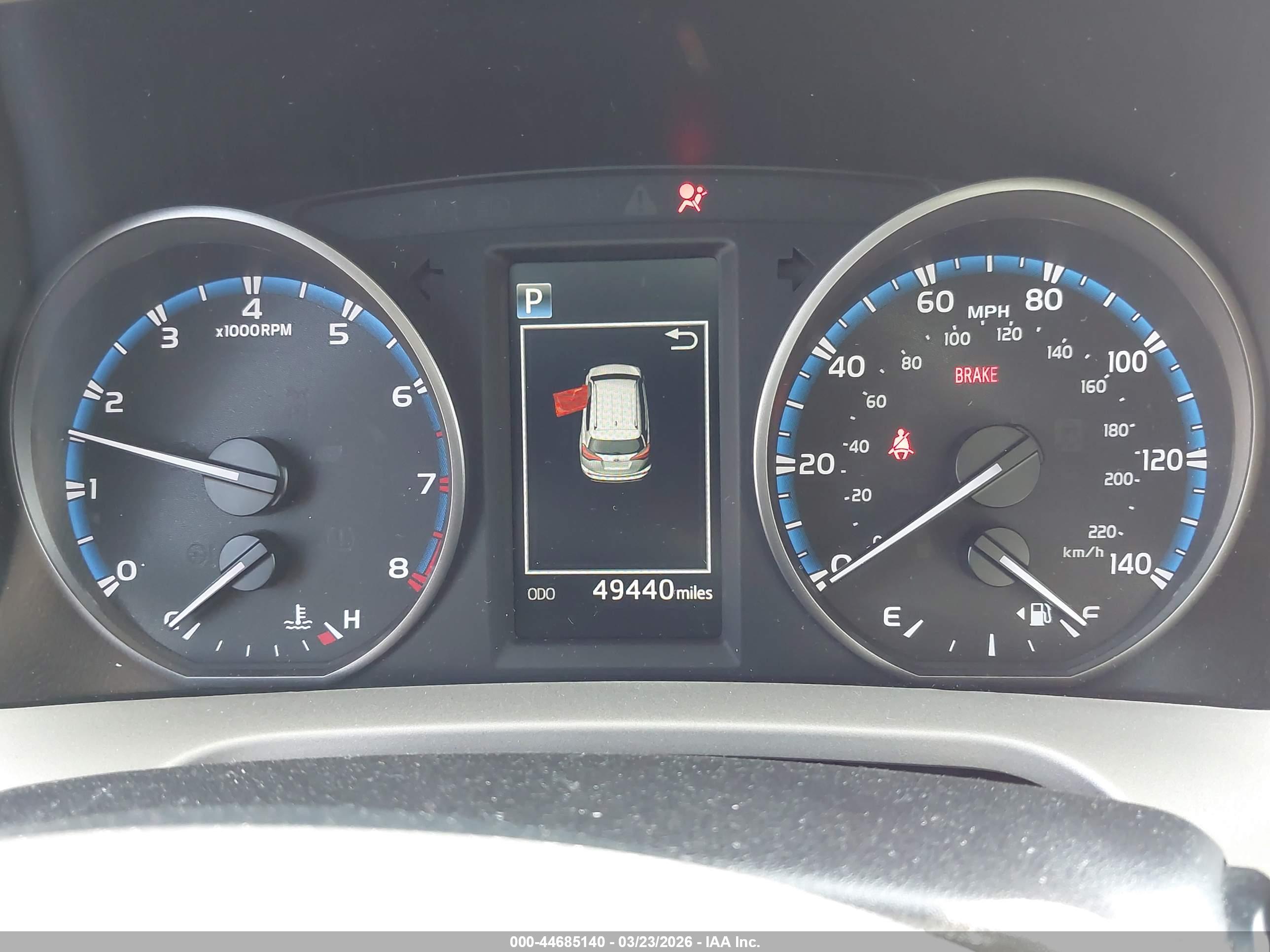 TOYOTA RAV4 image 7
