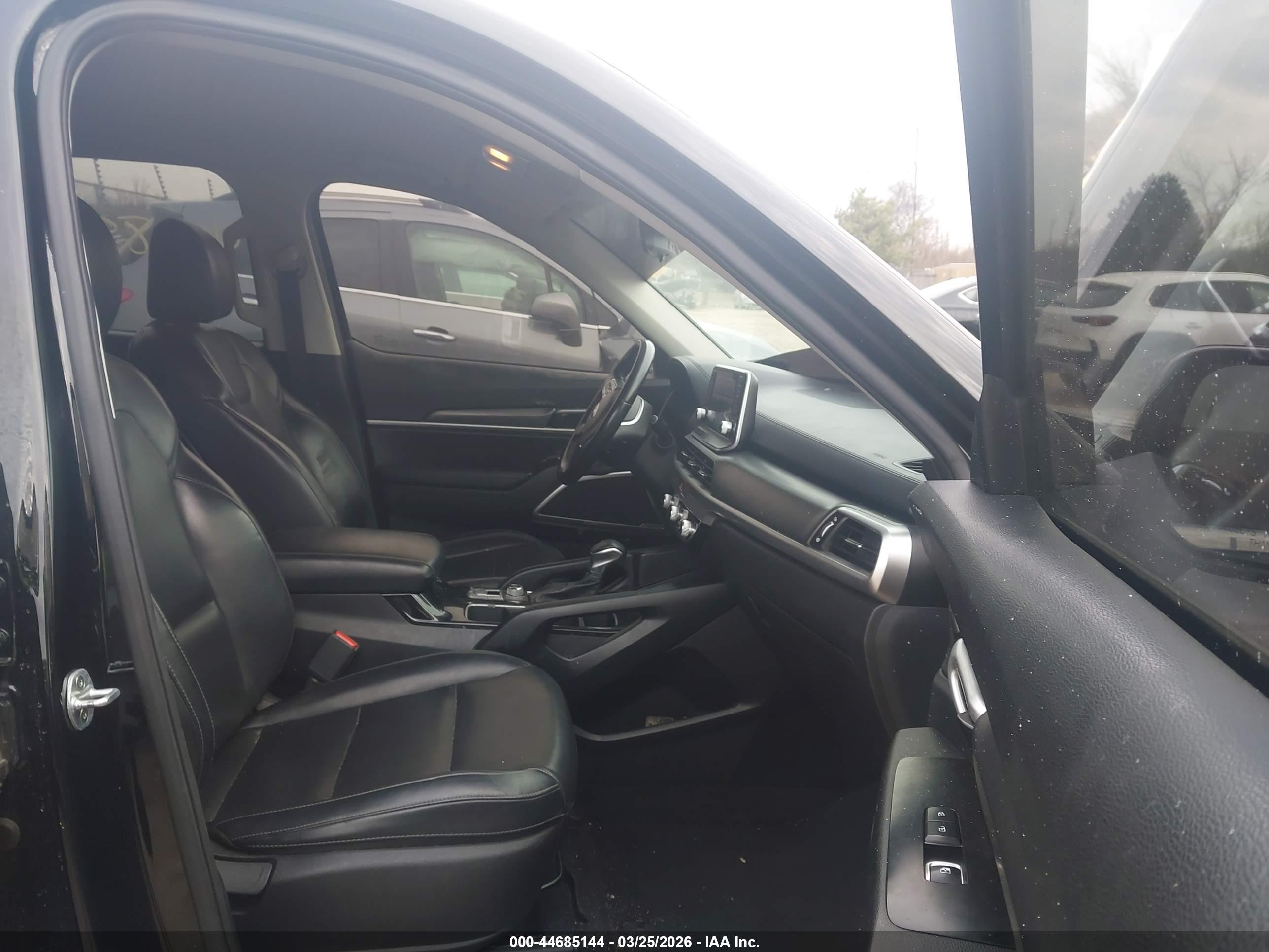 KIA TELLURIDE image 5