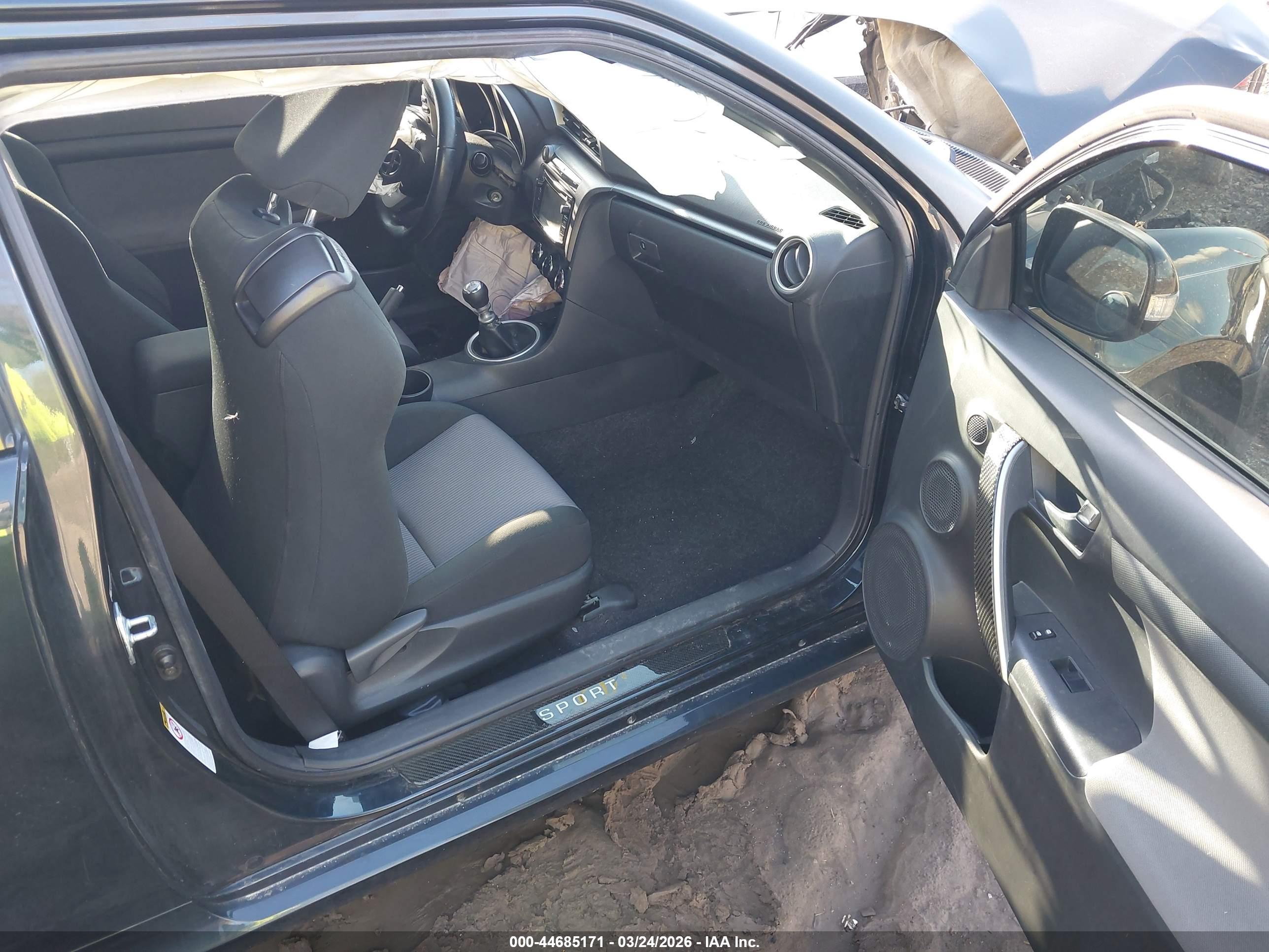 SCION TC image 5