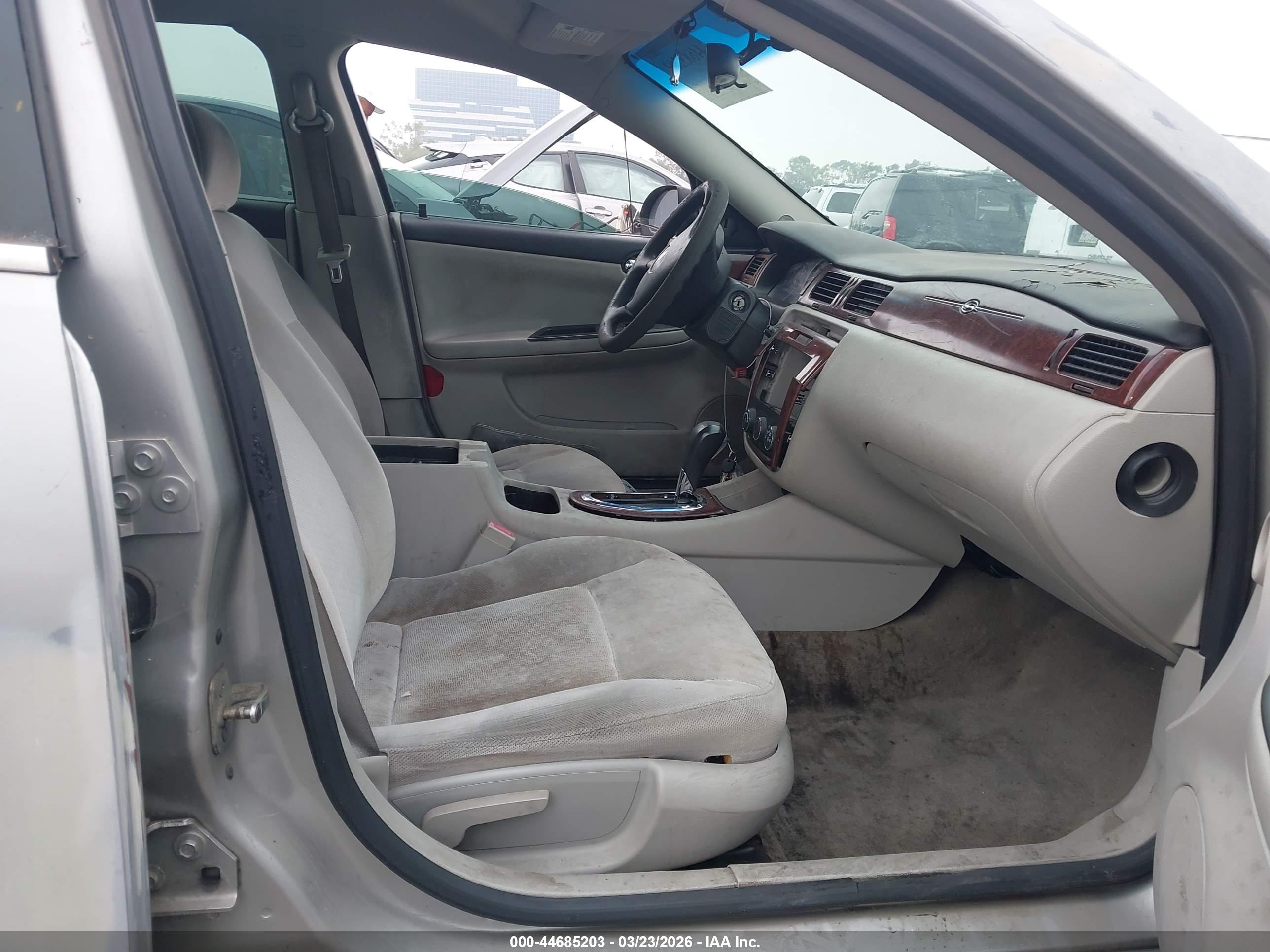 CHEVROLET IMPALA image 5