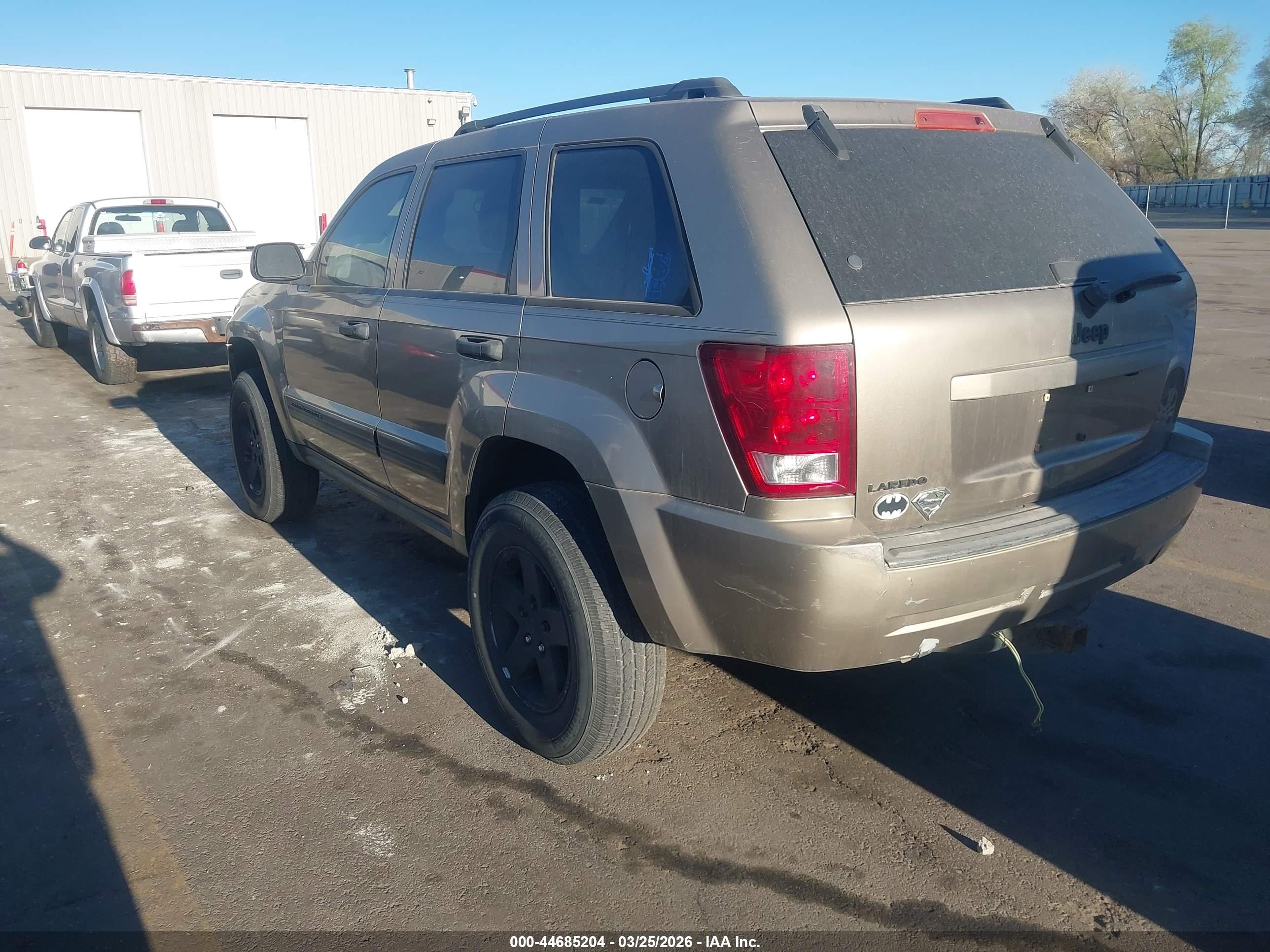 JEEP GRAND image 3