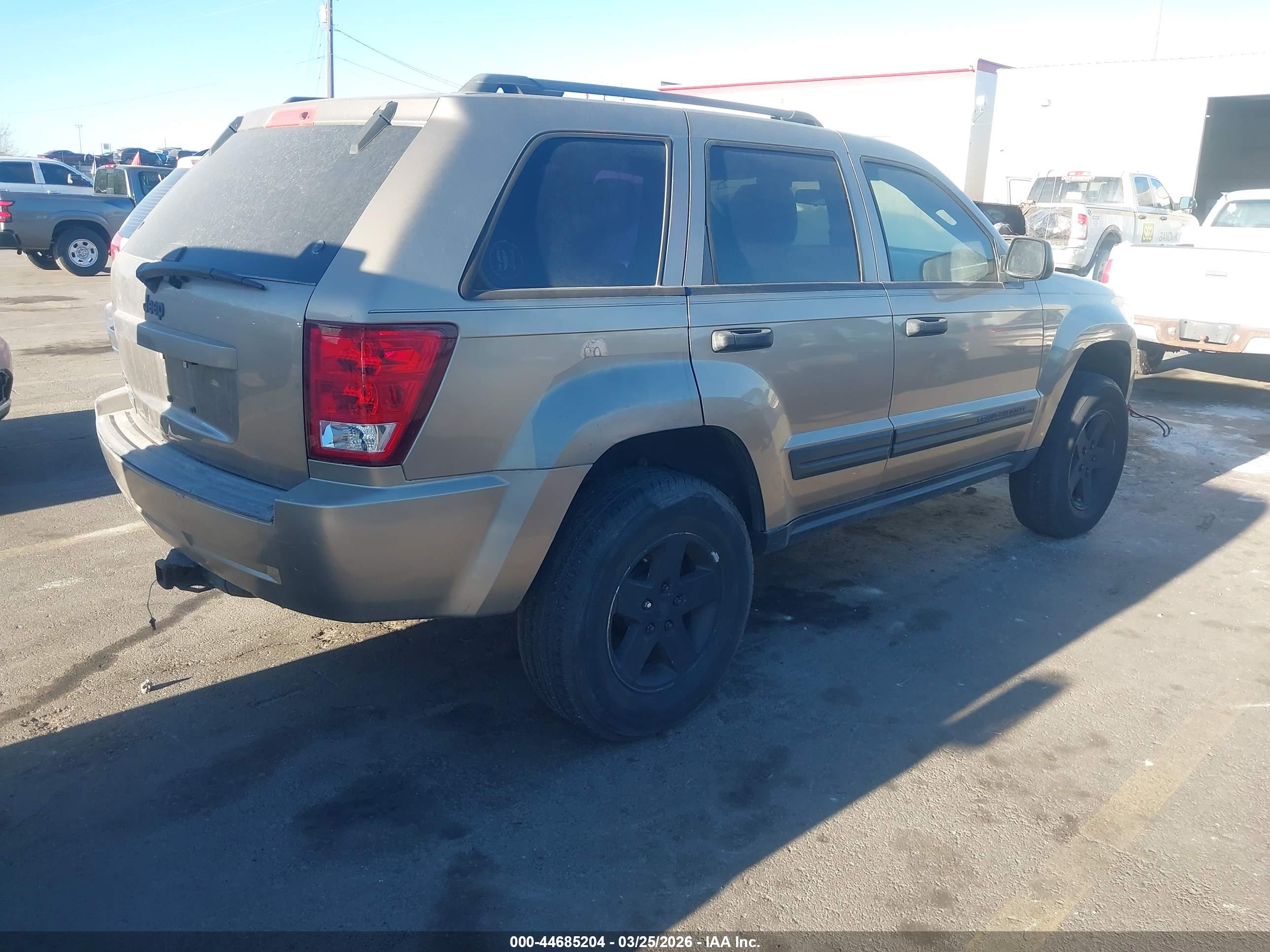 JEEP GRAND image 4