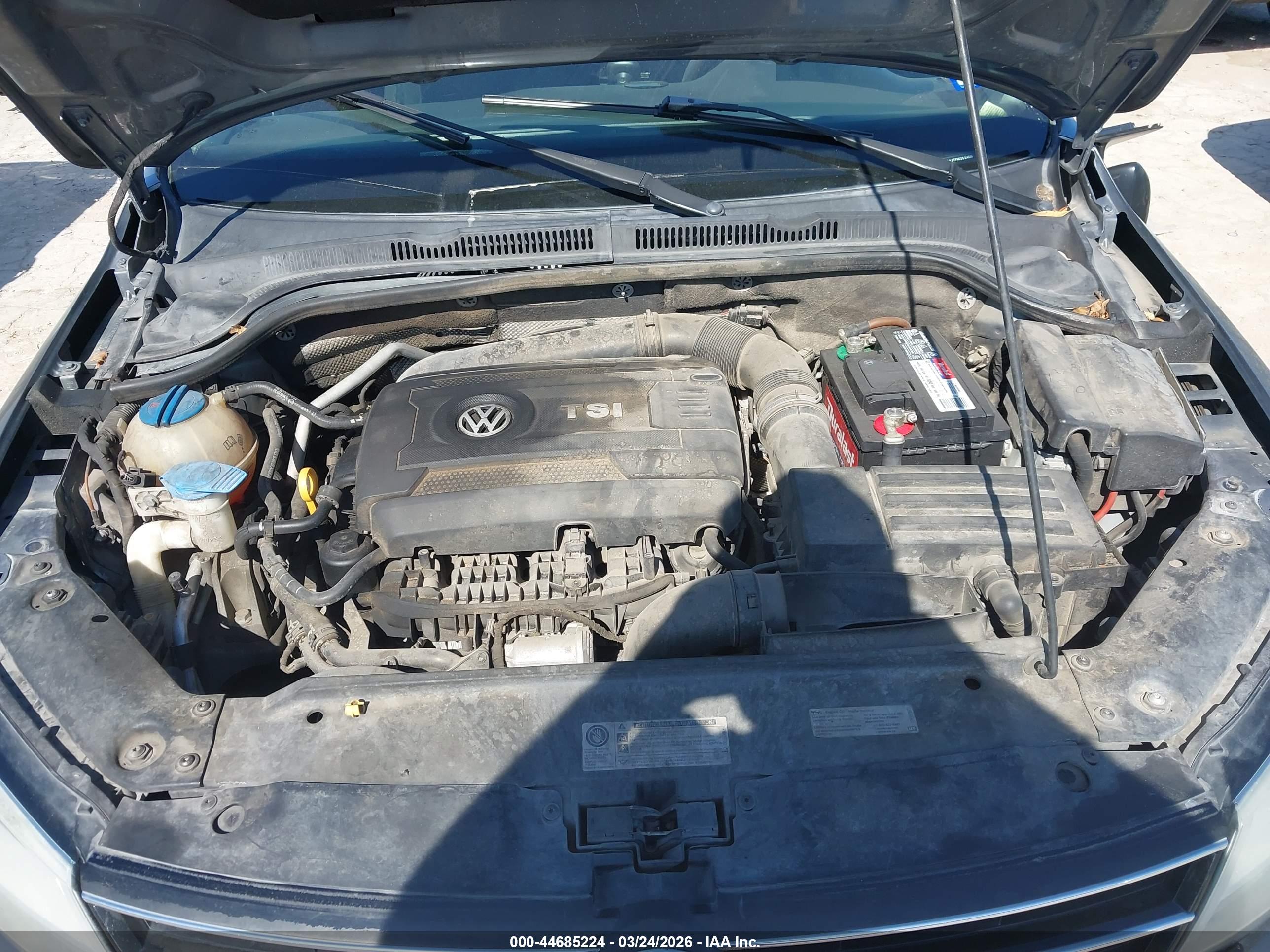 VOLKSWAGEN JETTA image 10