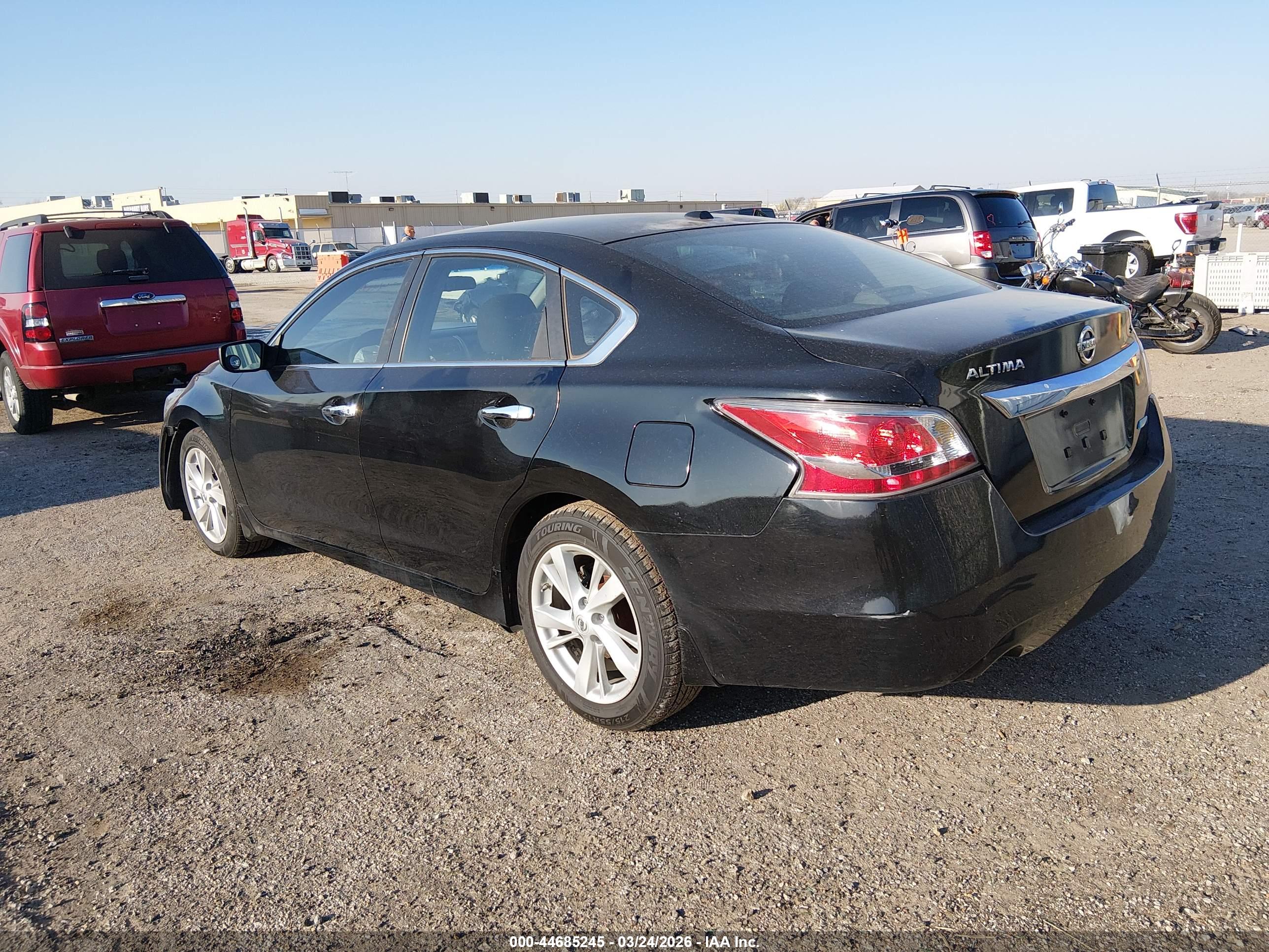 NISSAN ALTIMA image 3