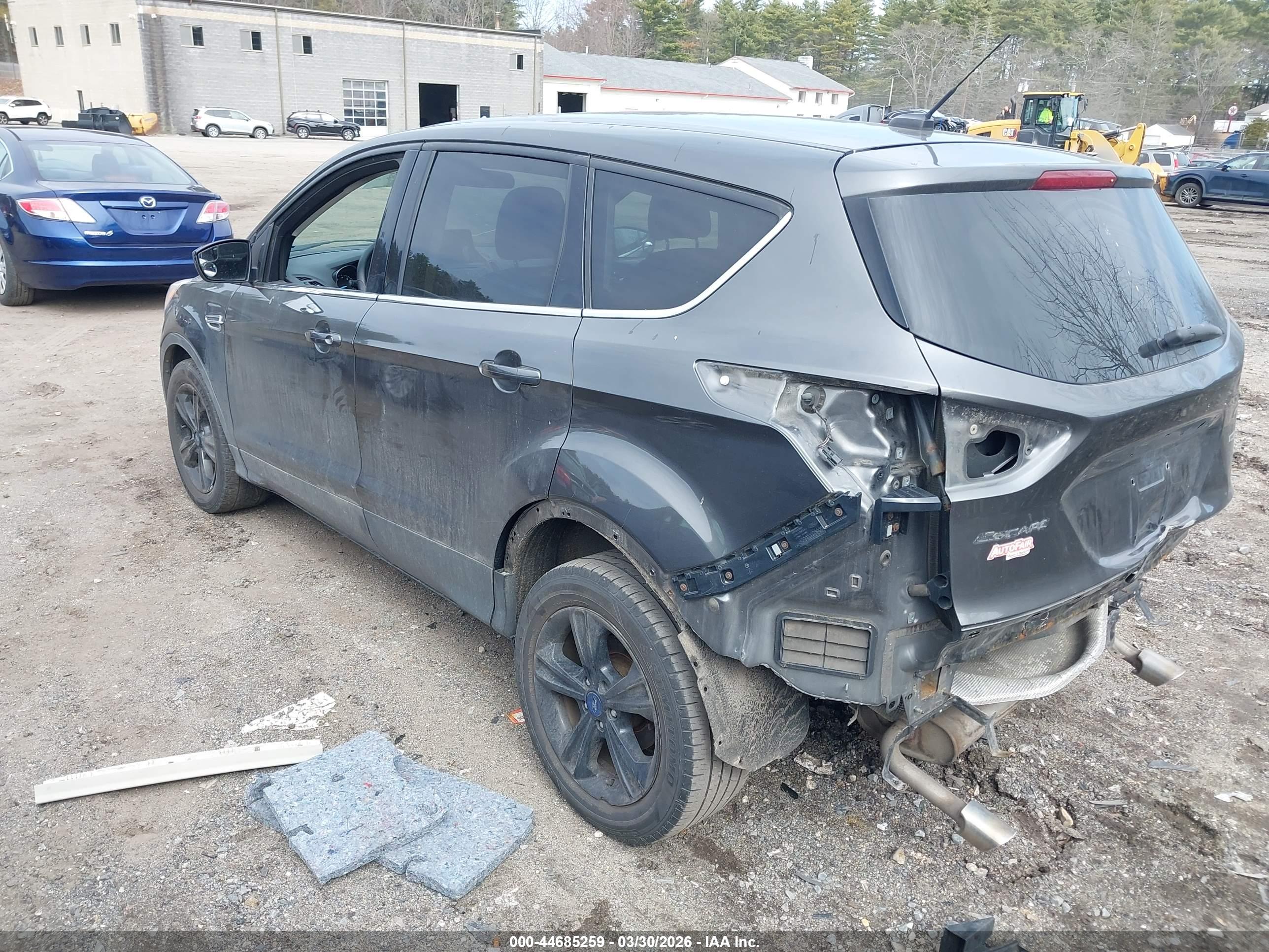 FORD ESCAPE image 3
