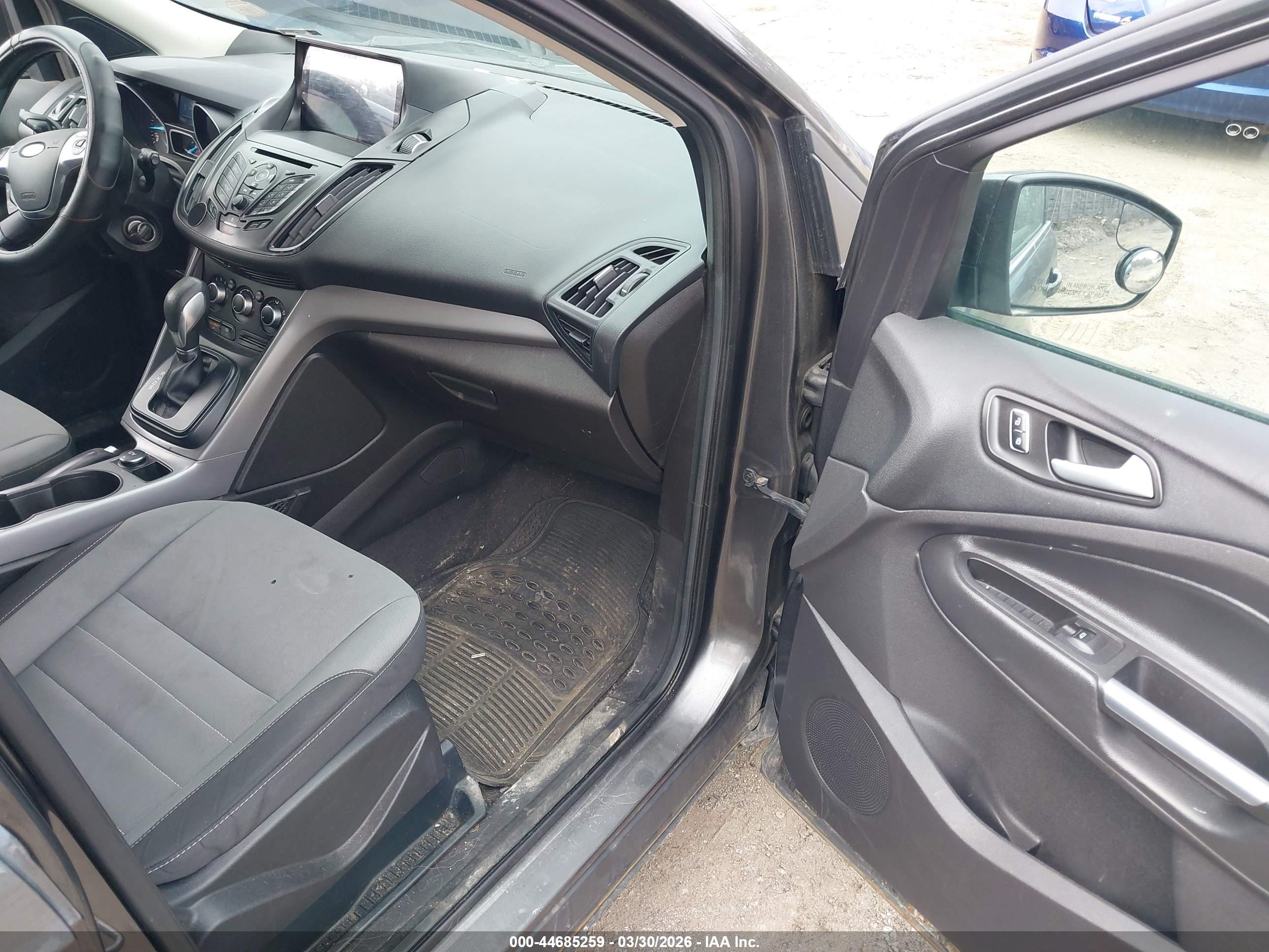 FORD ESCAPE image 5