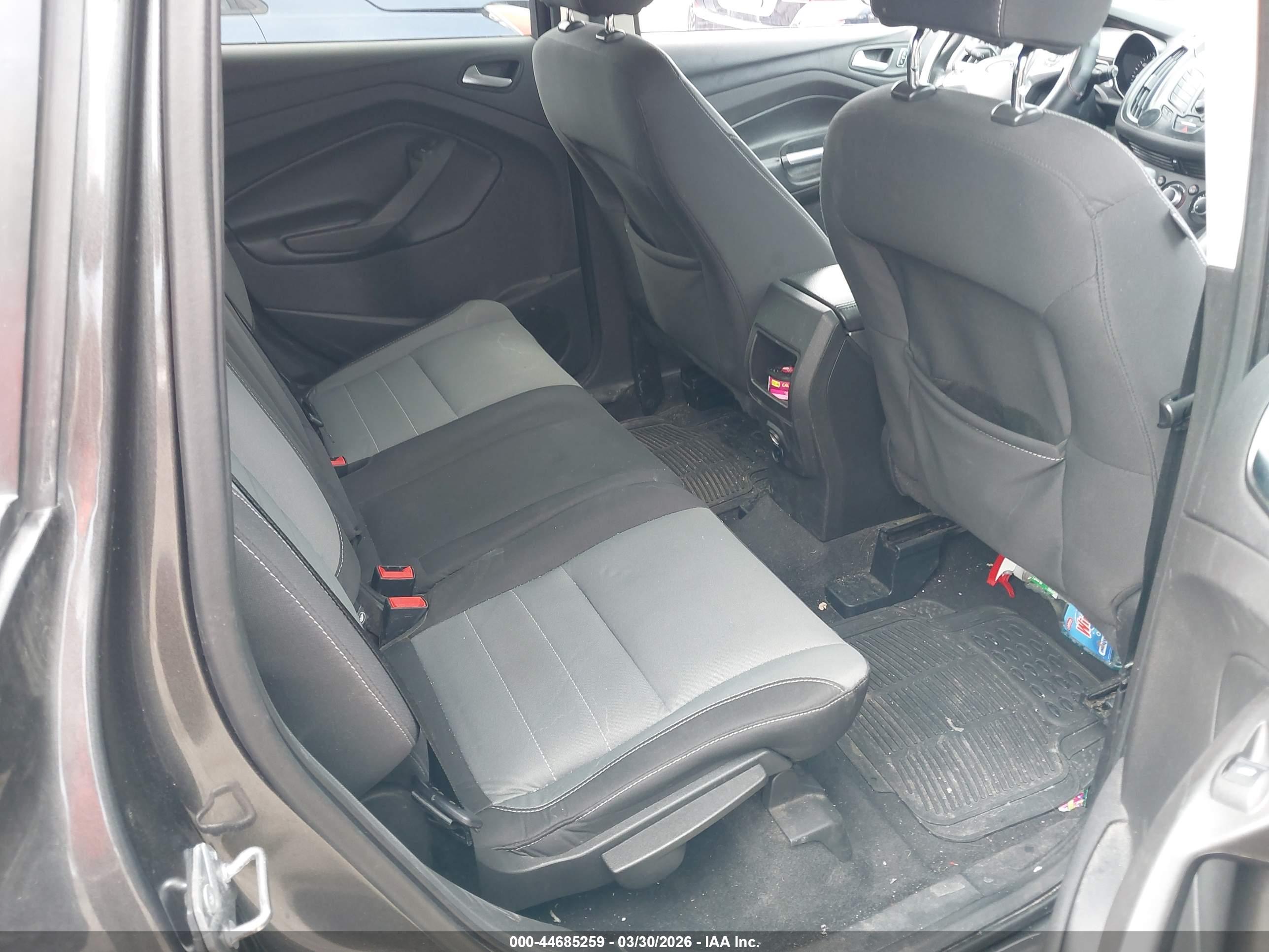FORD ESCAPE image 8