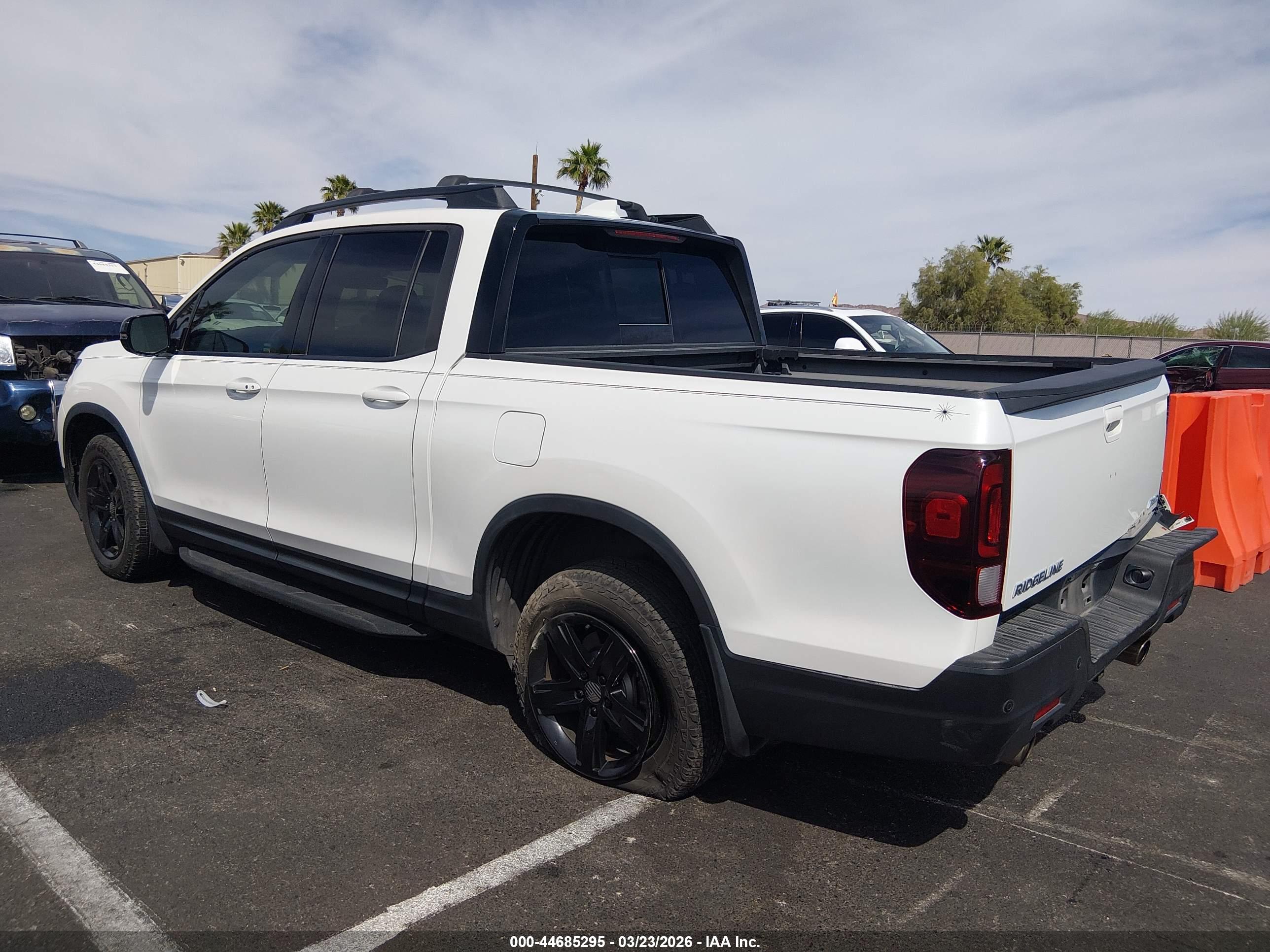 HONDA RIDGELINE image 3
