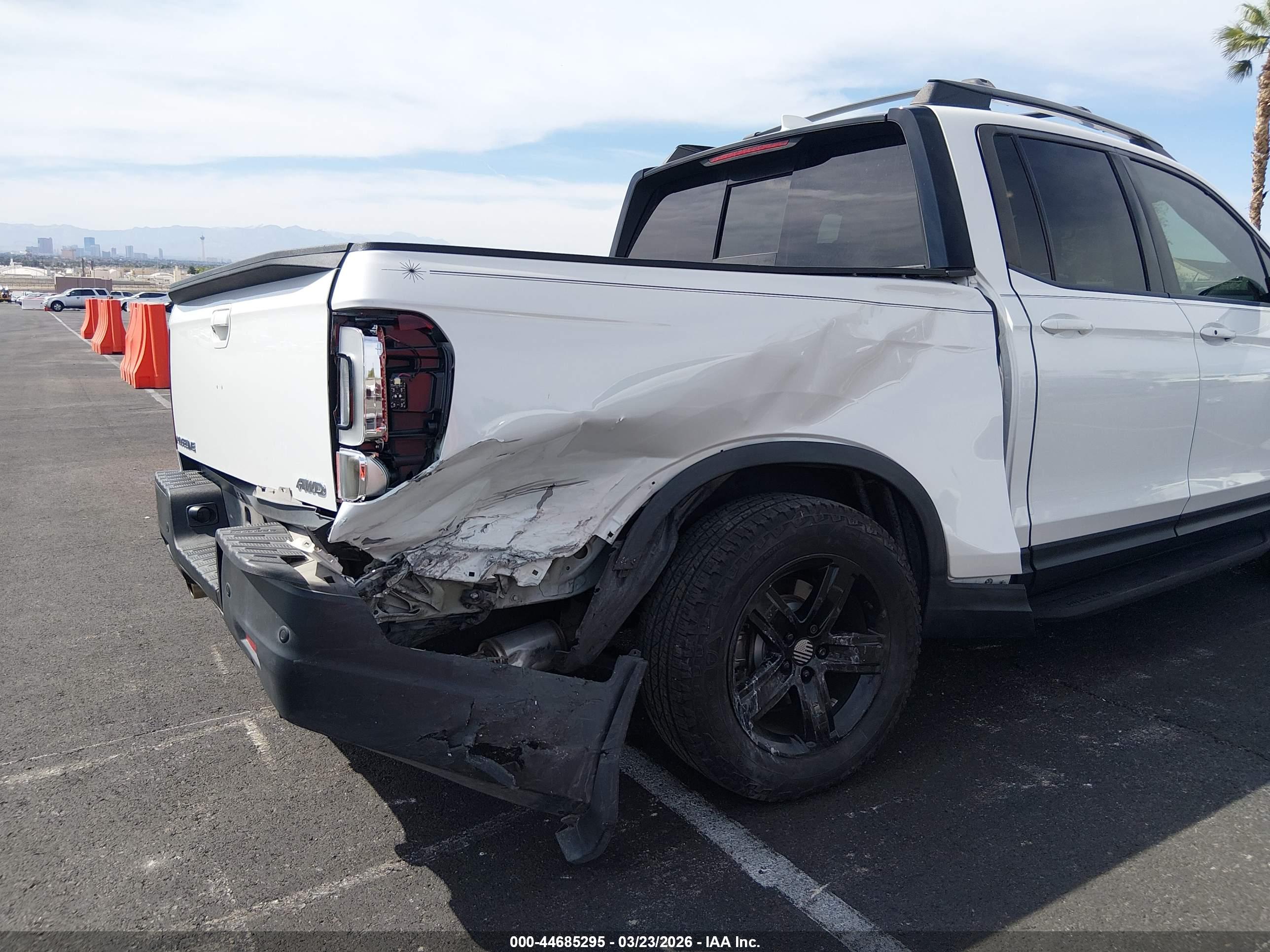 HONDA RIDGELINE image 6