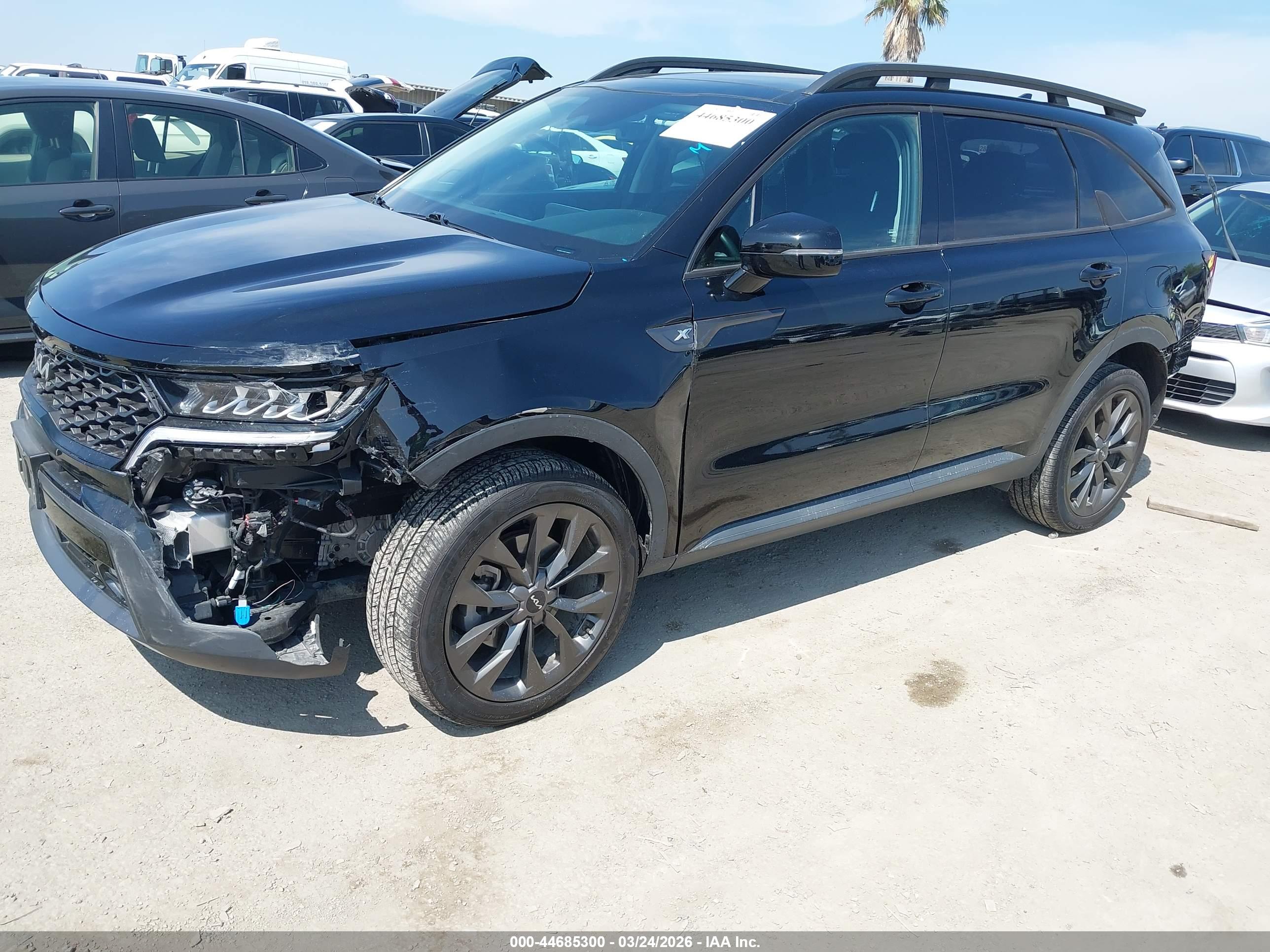 KIA SORENTO image 2