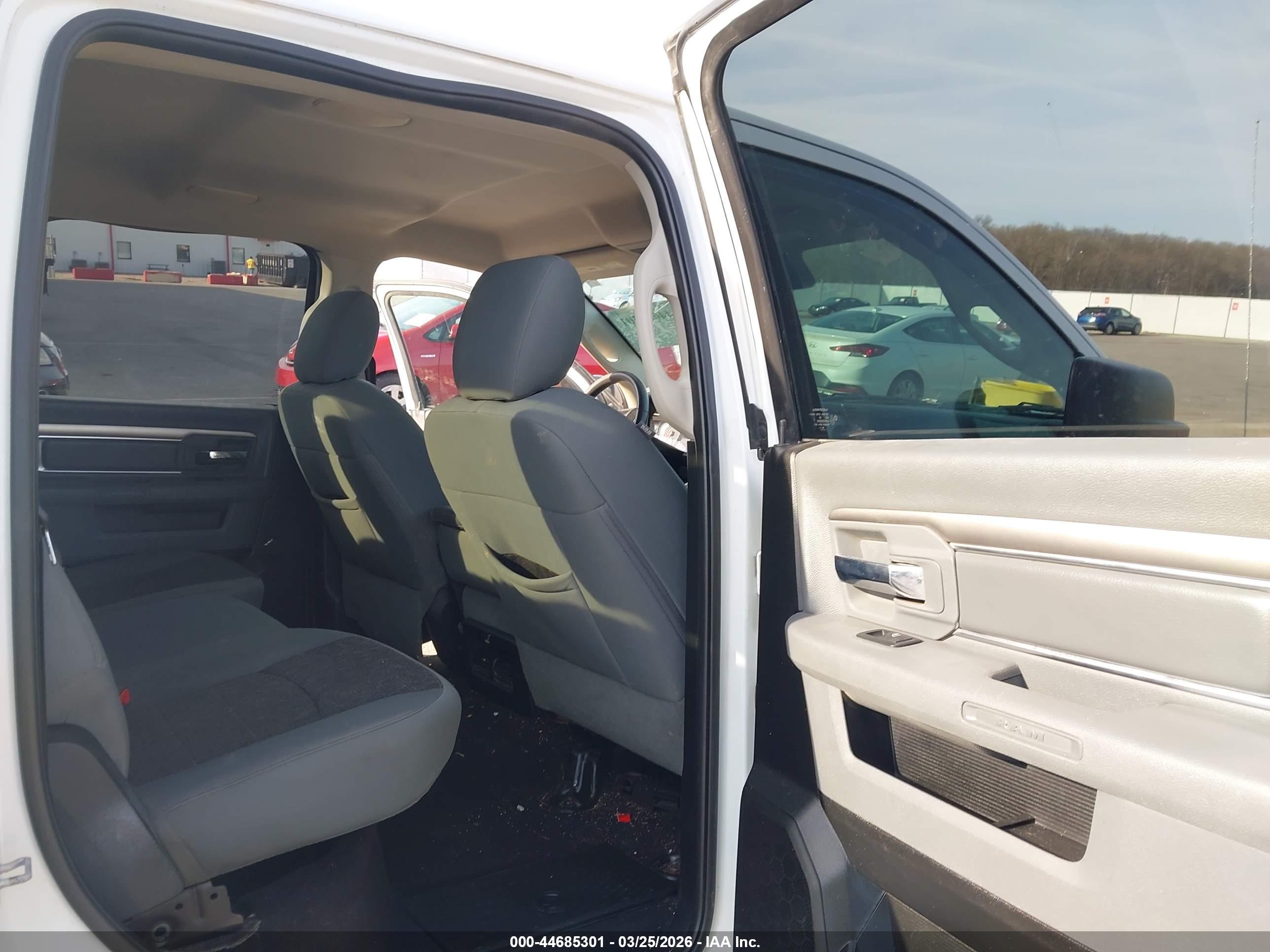RAM 1500 image 8