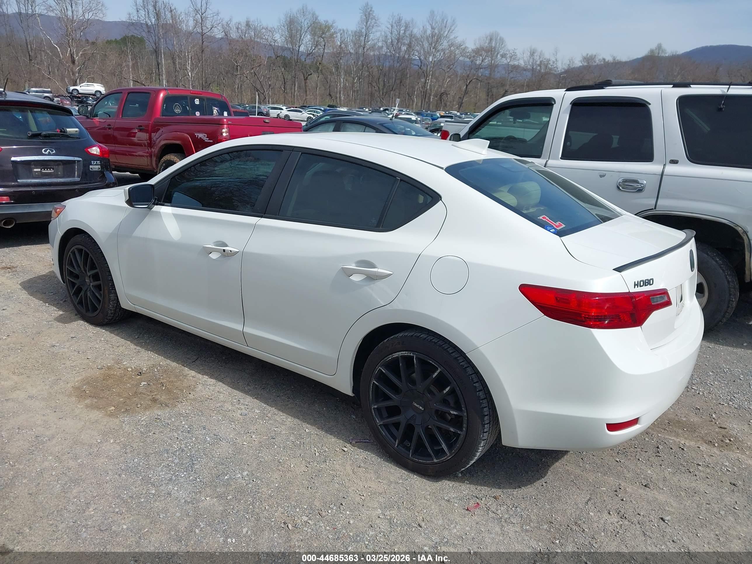 ACURA ILX image 3