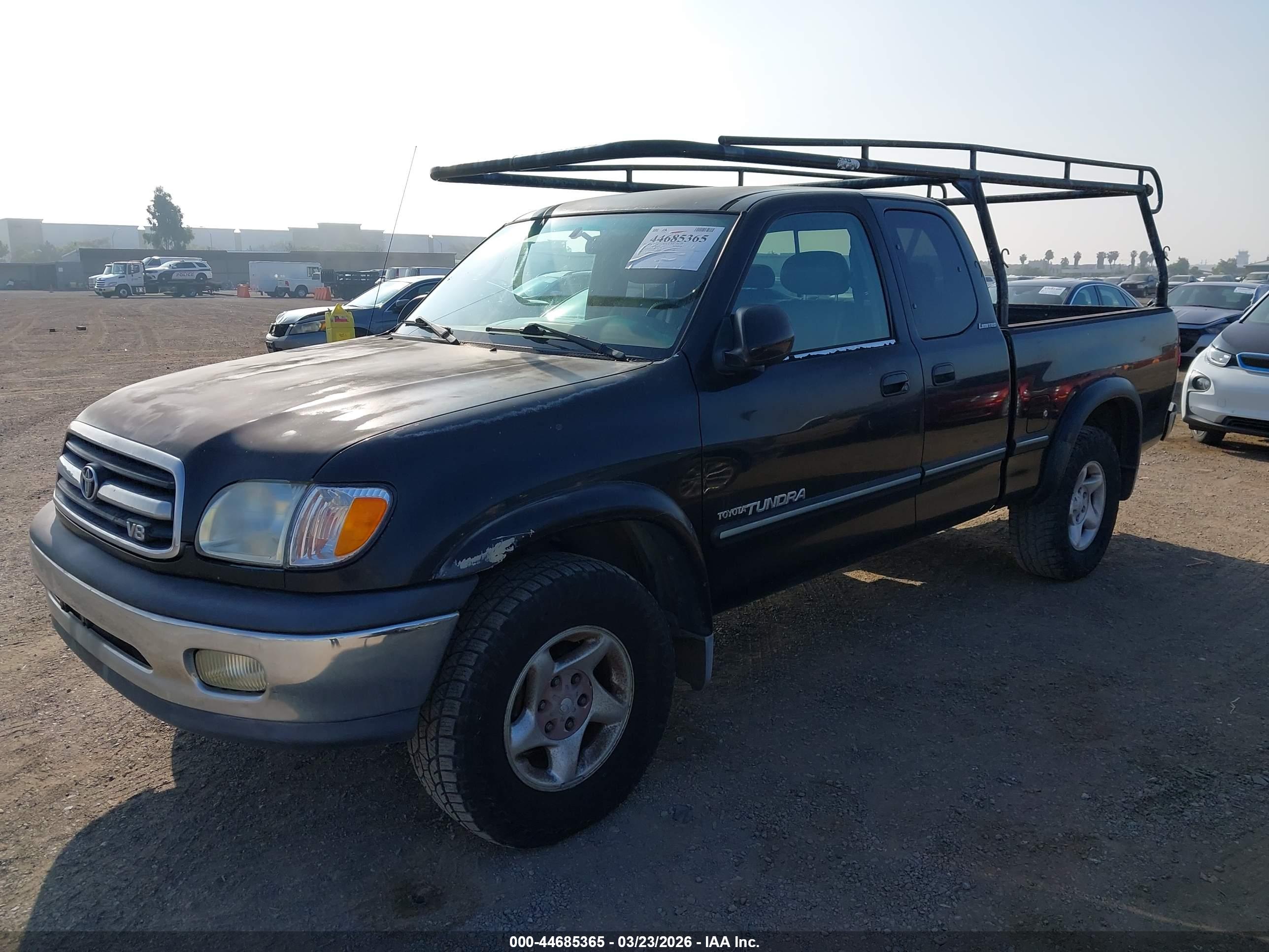 TOYOTA TUNDRA image 2