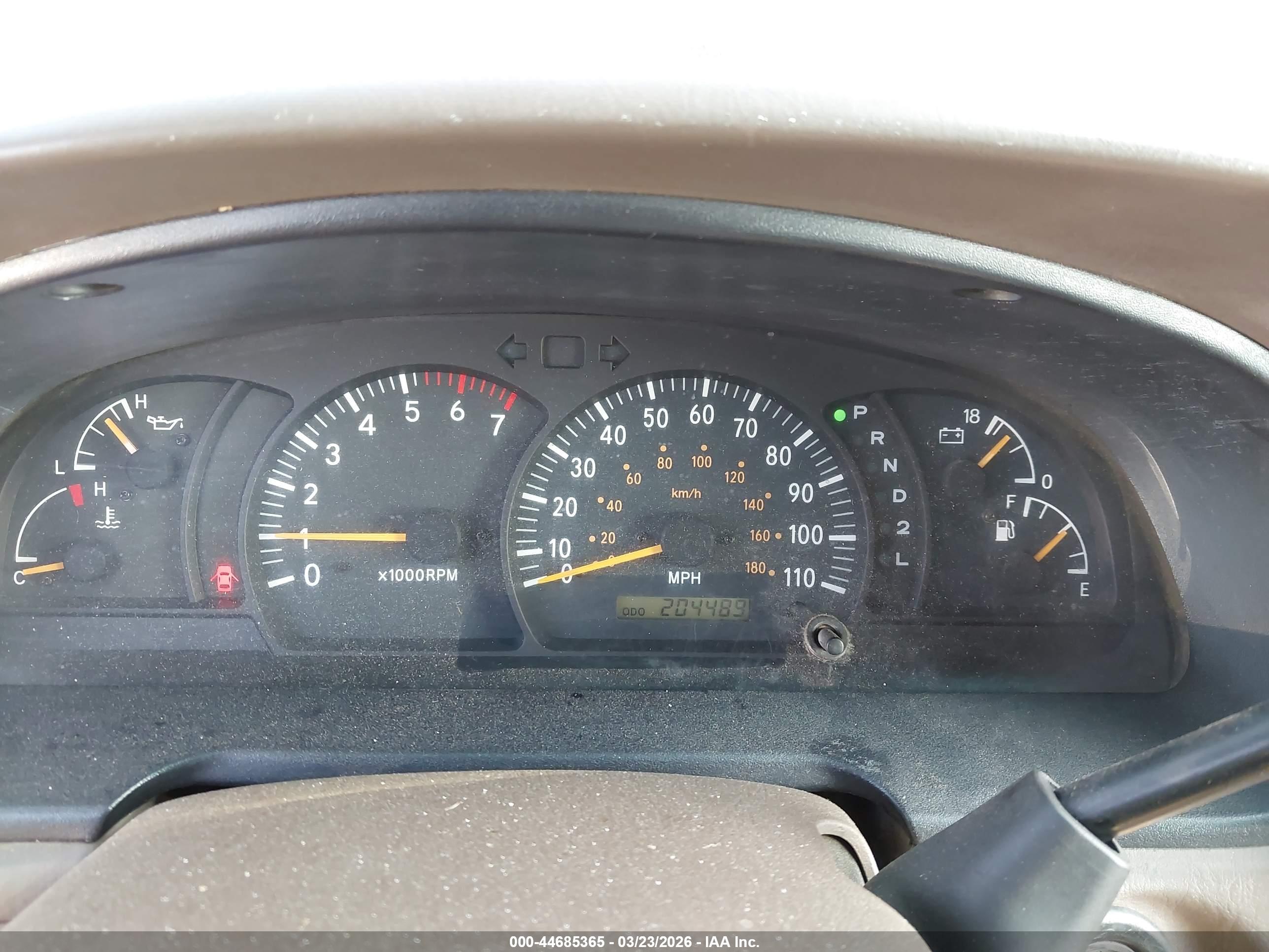 TOYOTA TUNDRA image 7