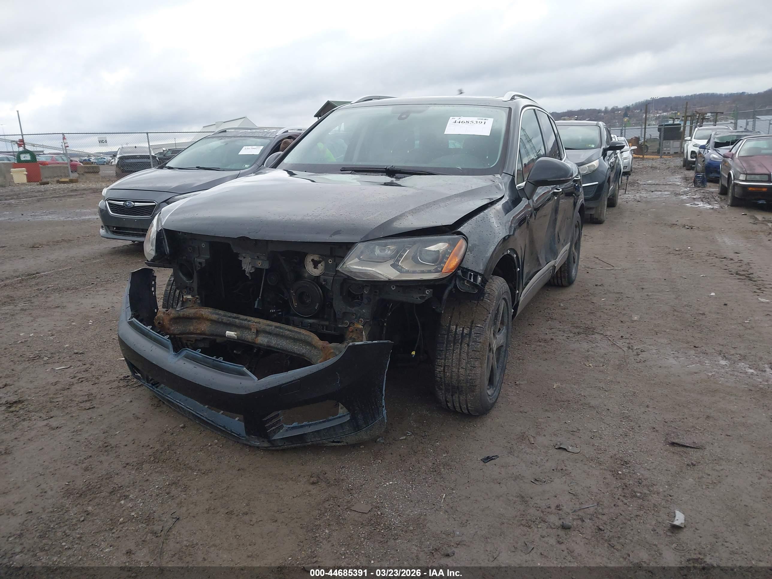 VOLKSWAGEN TOUAREG image 2