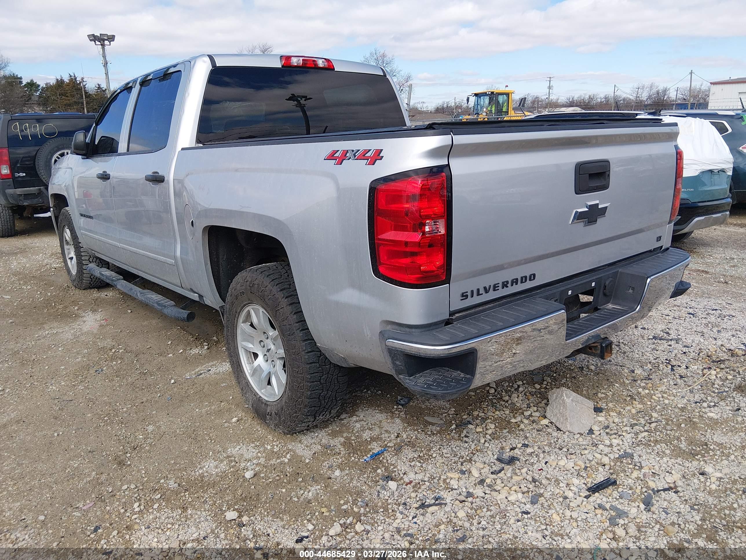 CHEVROLET SILVERADO image 3