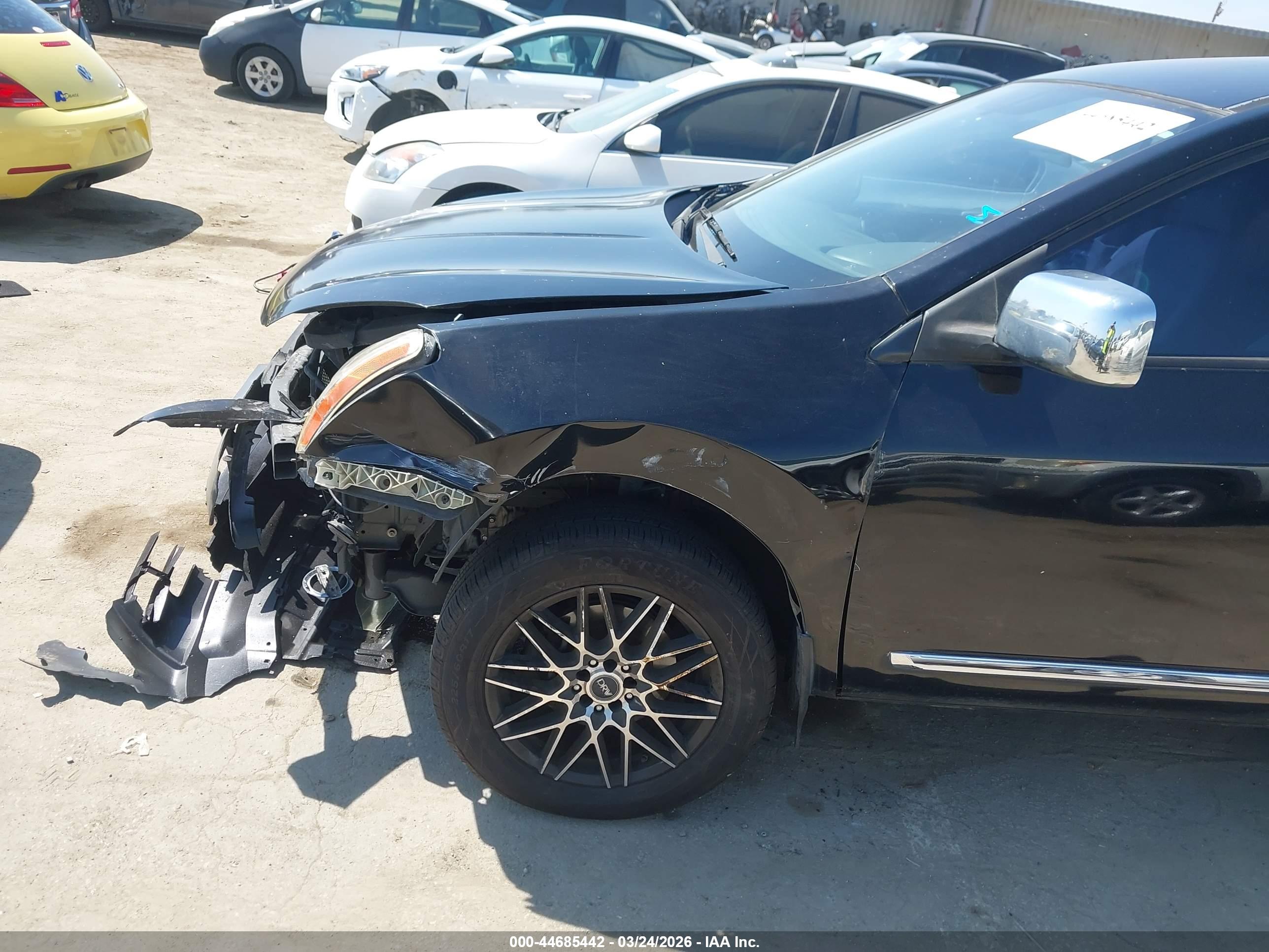 NISSAN ROGUE image 6