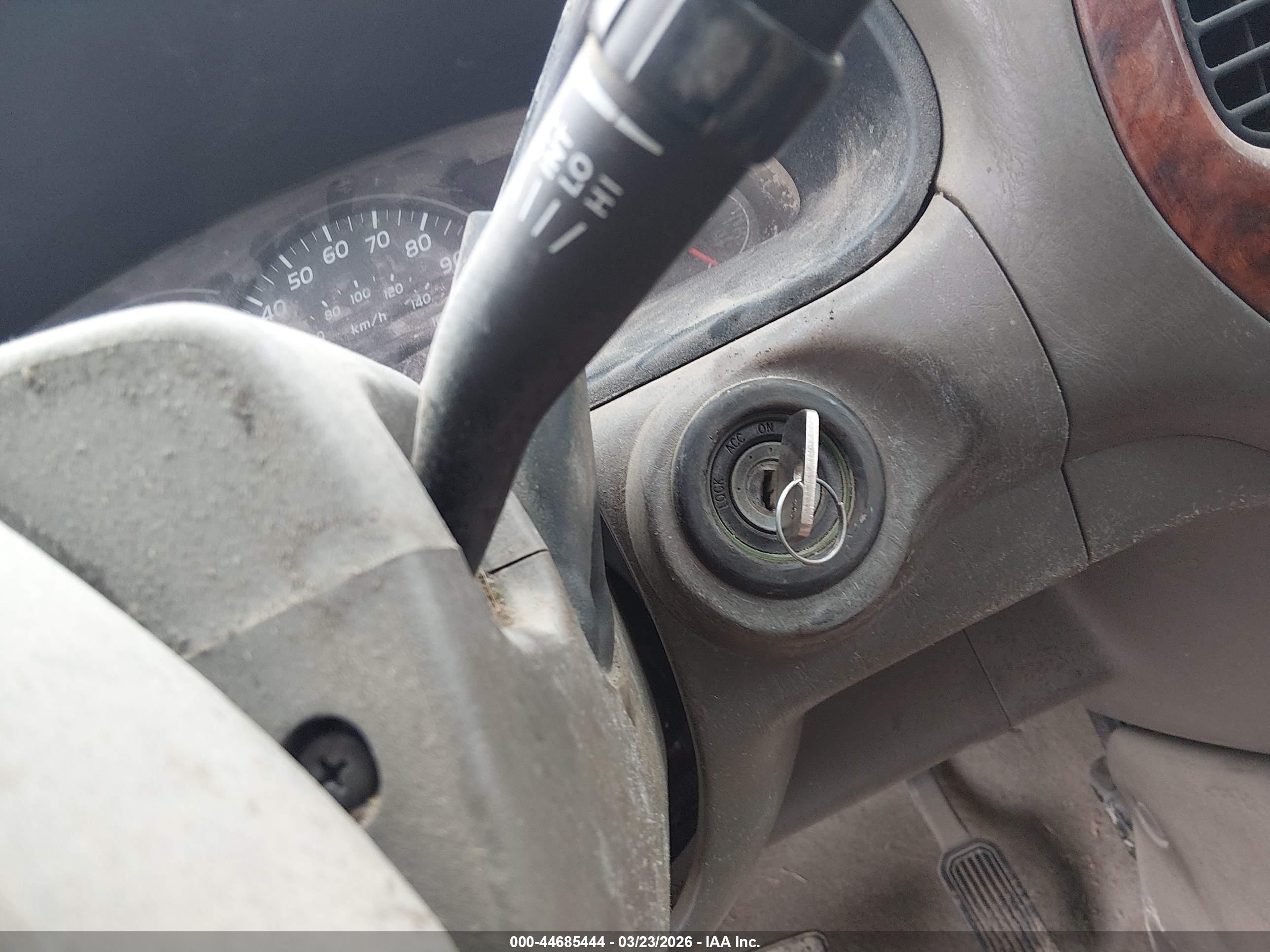 TOYOTA TUNDRA image 11