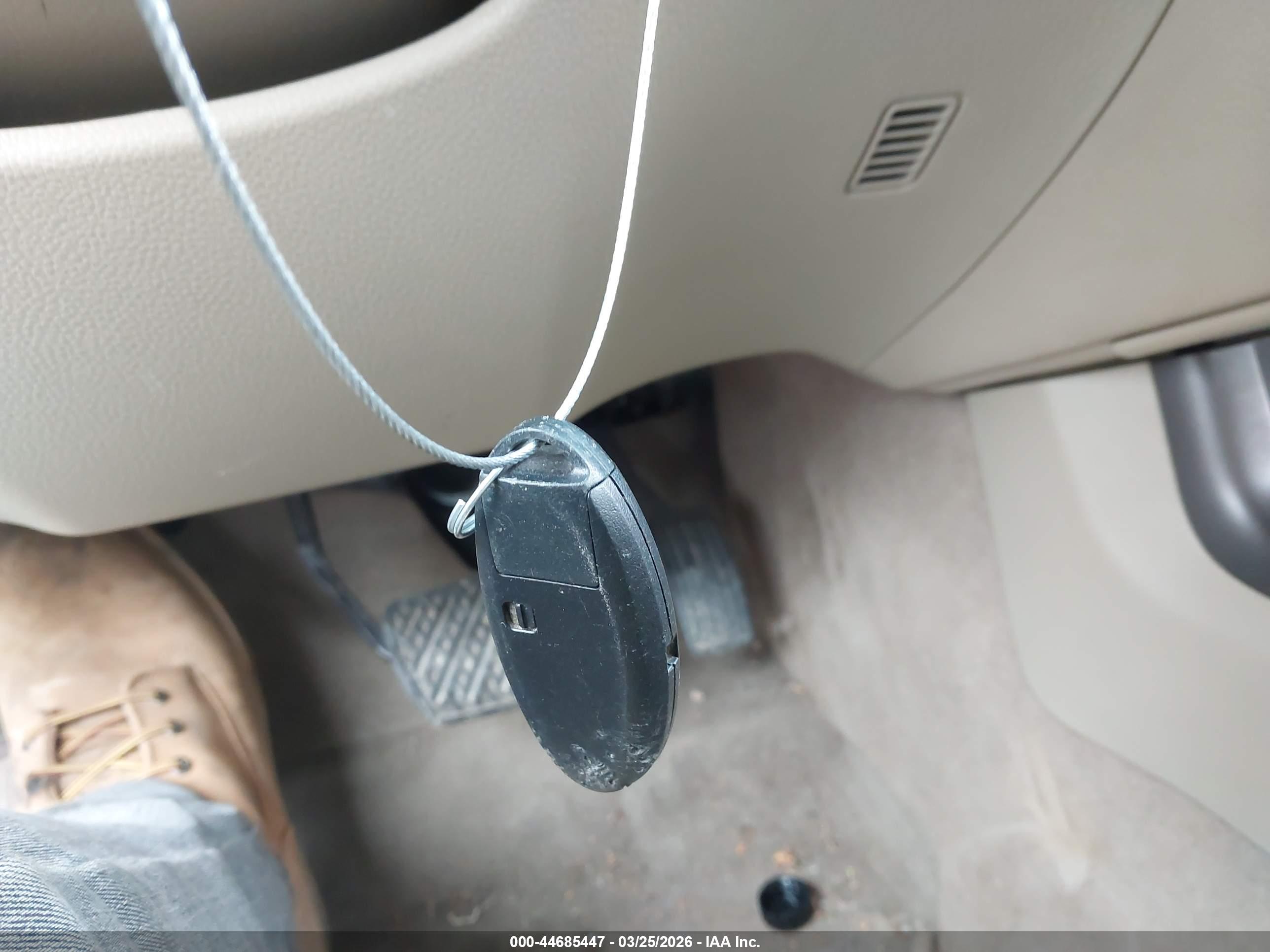 NISSAN MURANO image 11