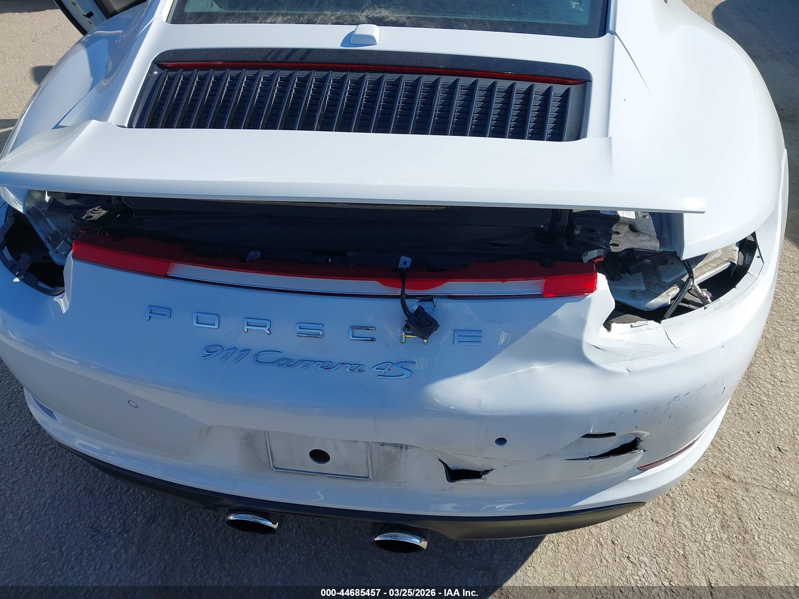 PORSCHE 911 image 6
