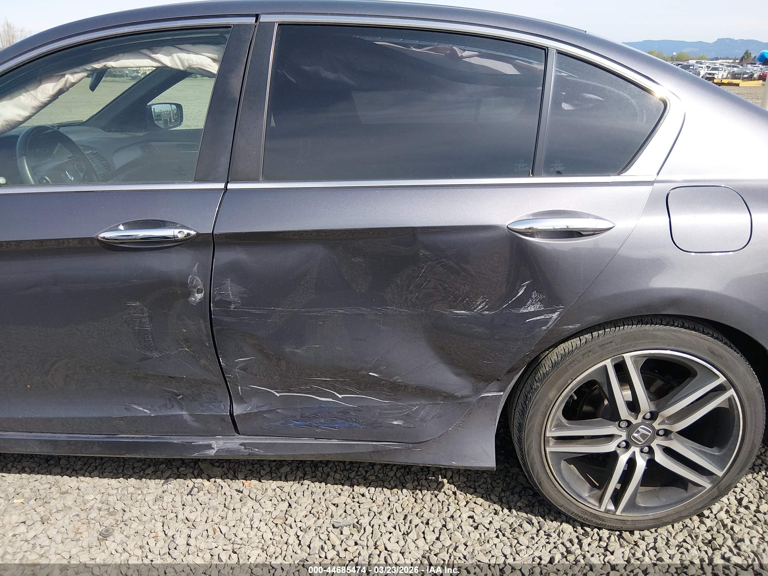 HONDA ACCORD image 6
