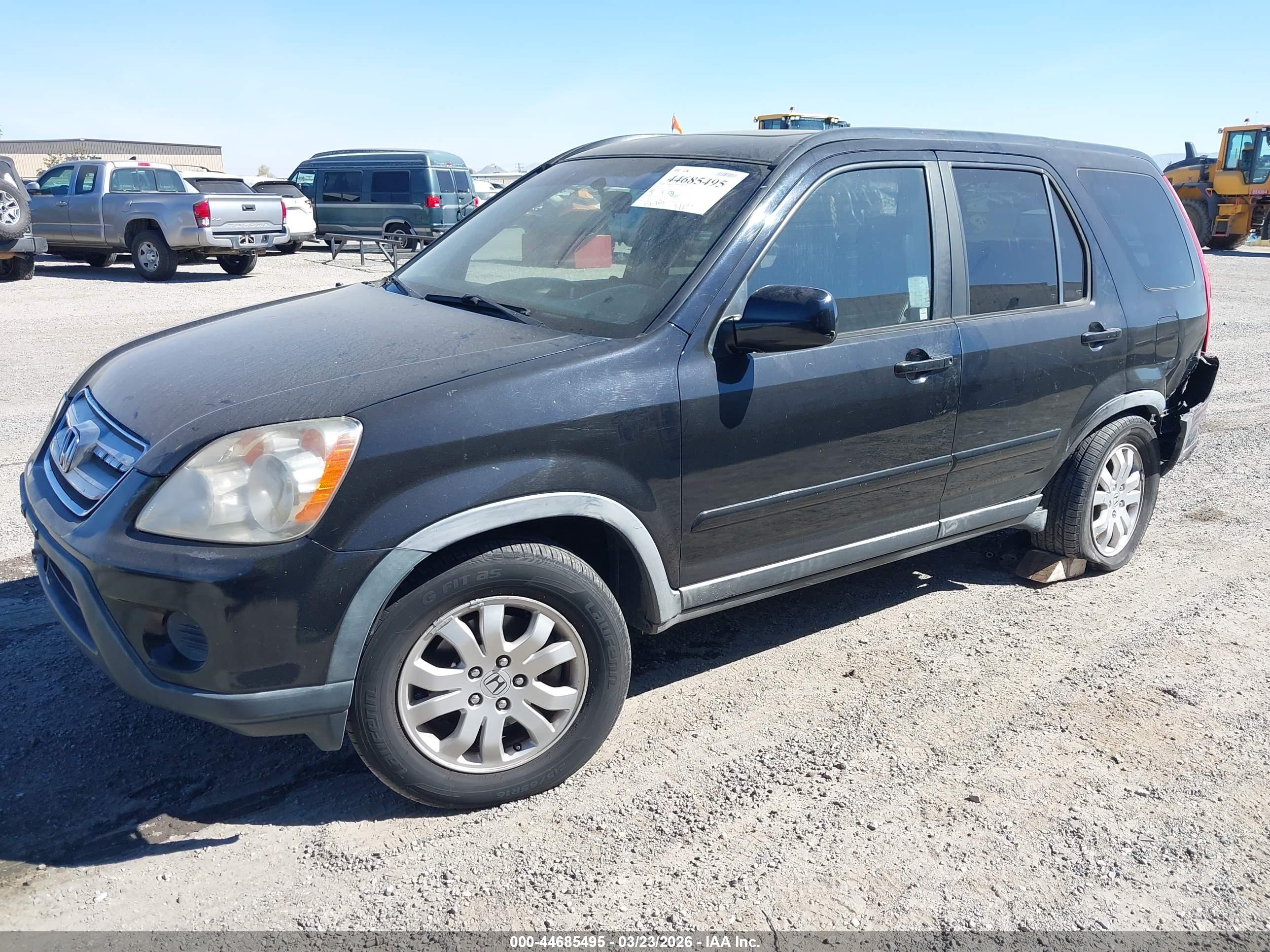 HONDA CR-V image 2