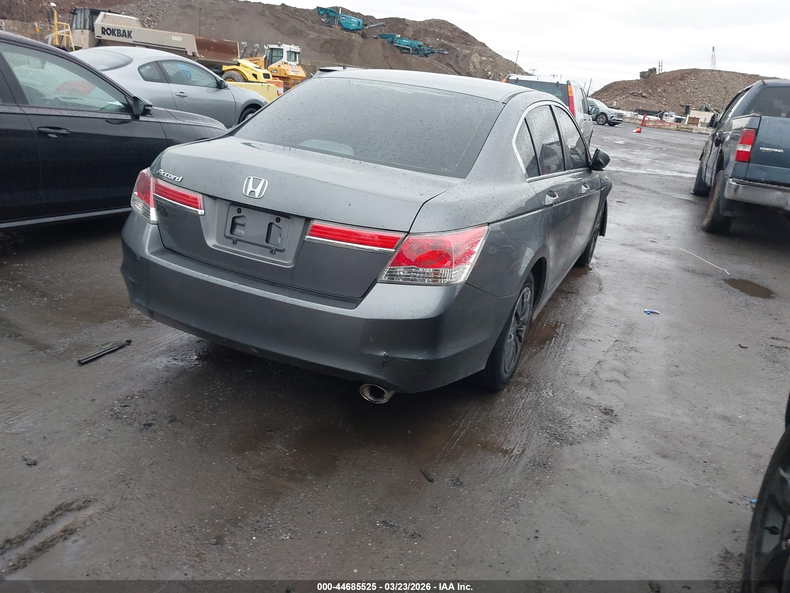 HONDA ACCORD image 4