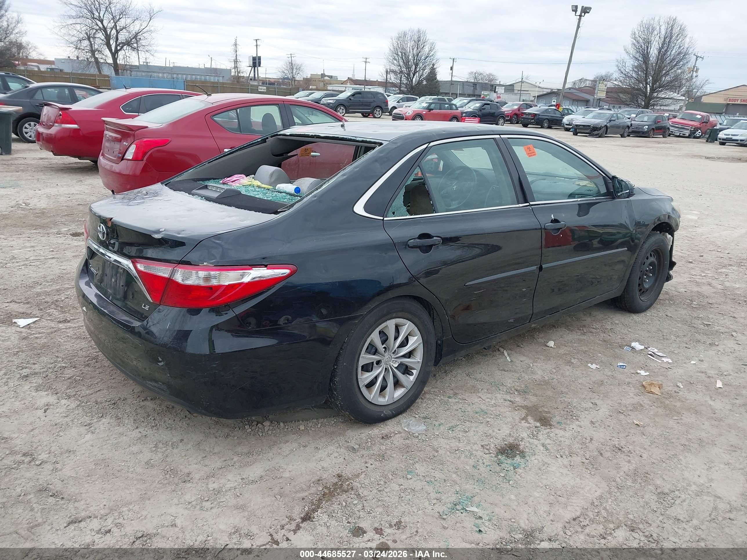 TOYOTA CAMRY image 4