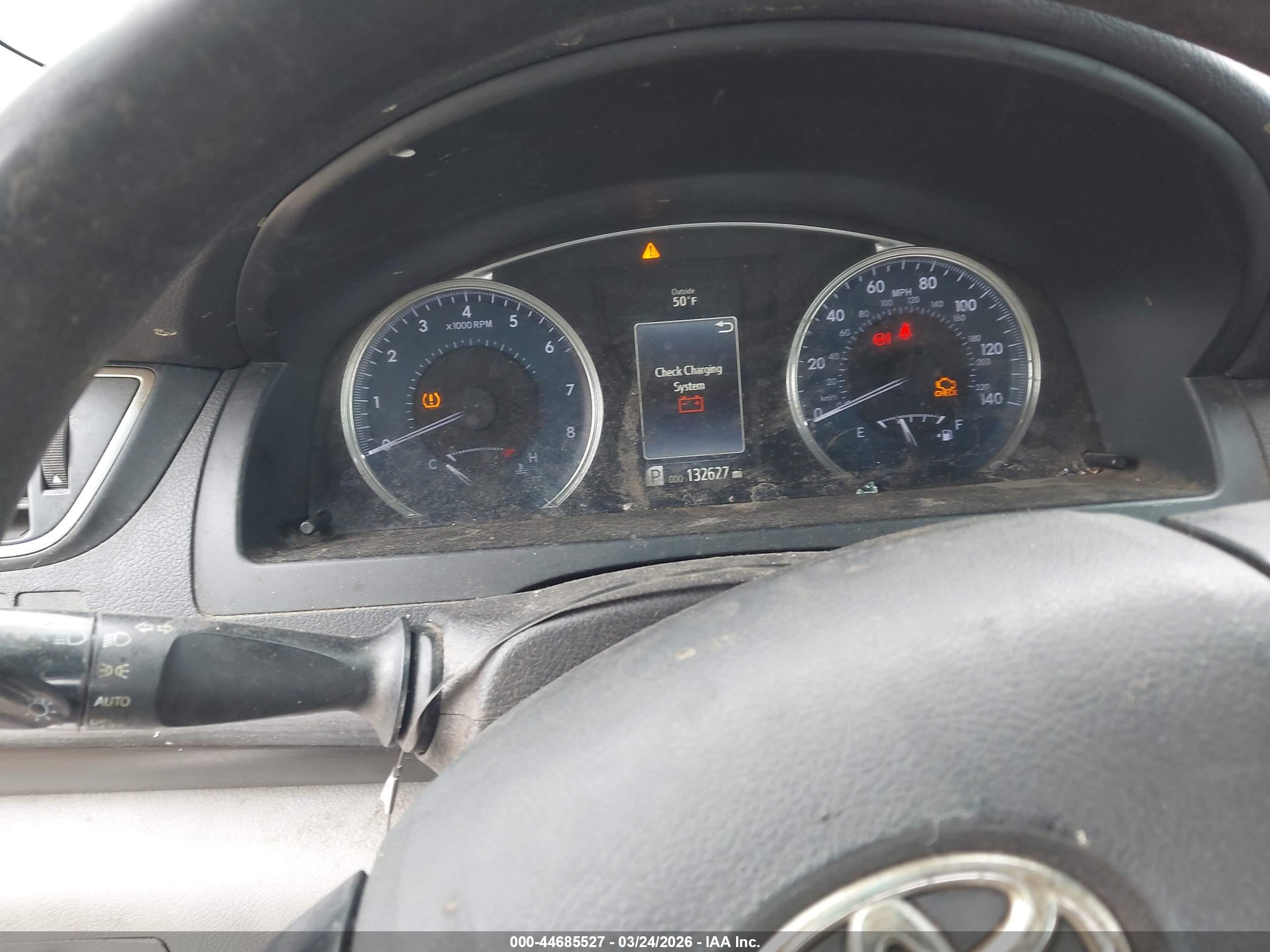 TOYOTA CAMRY image 7