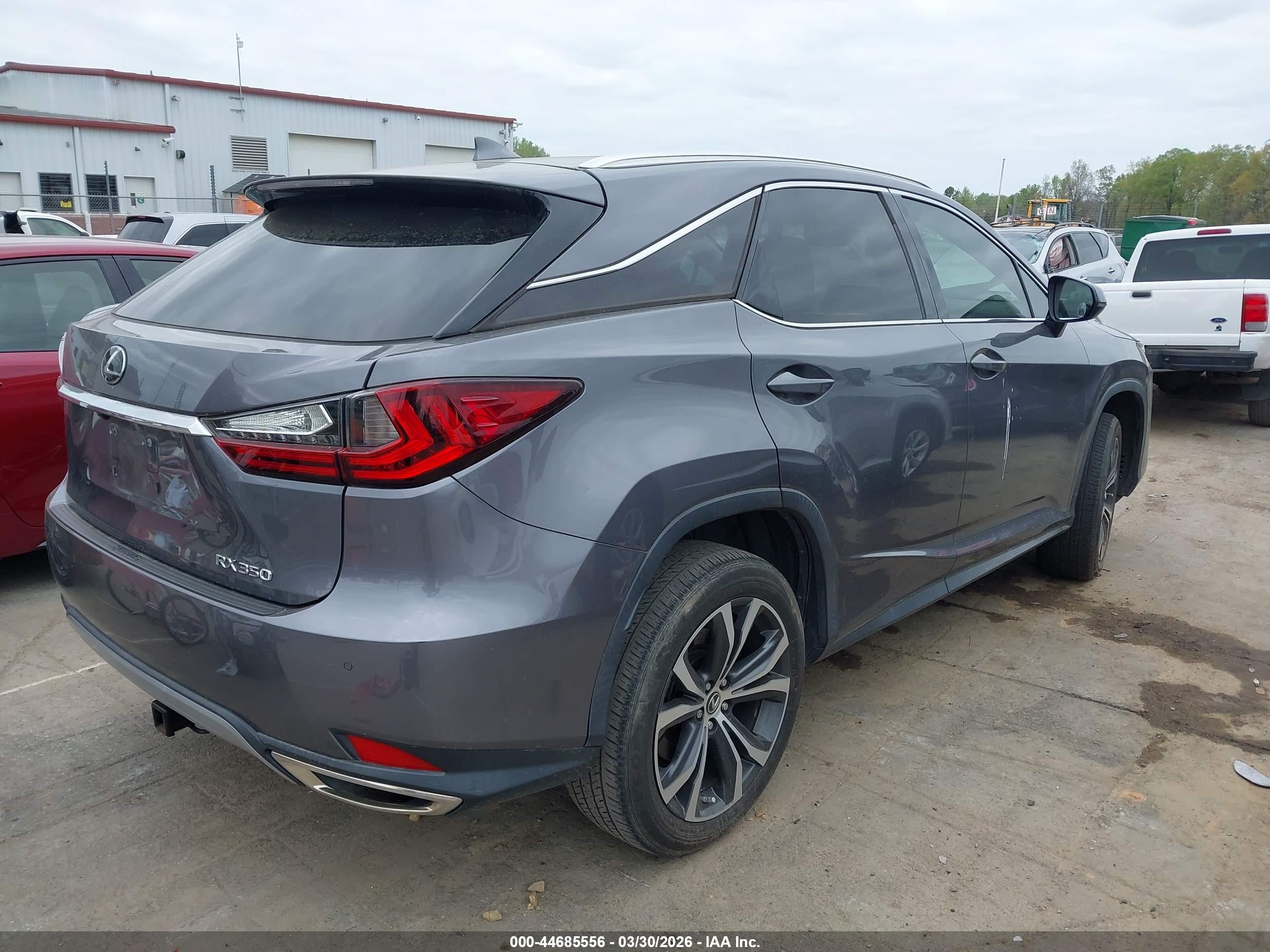LEXUS RX image 4