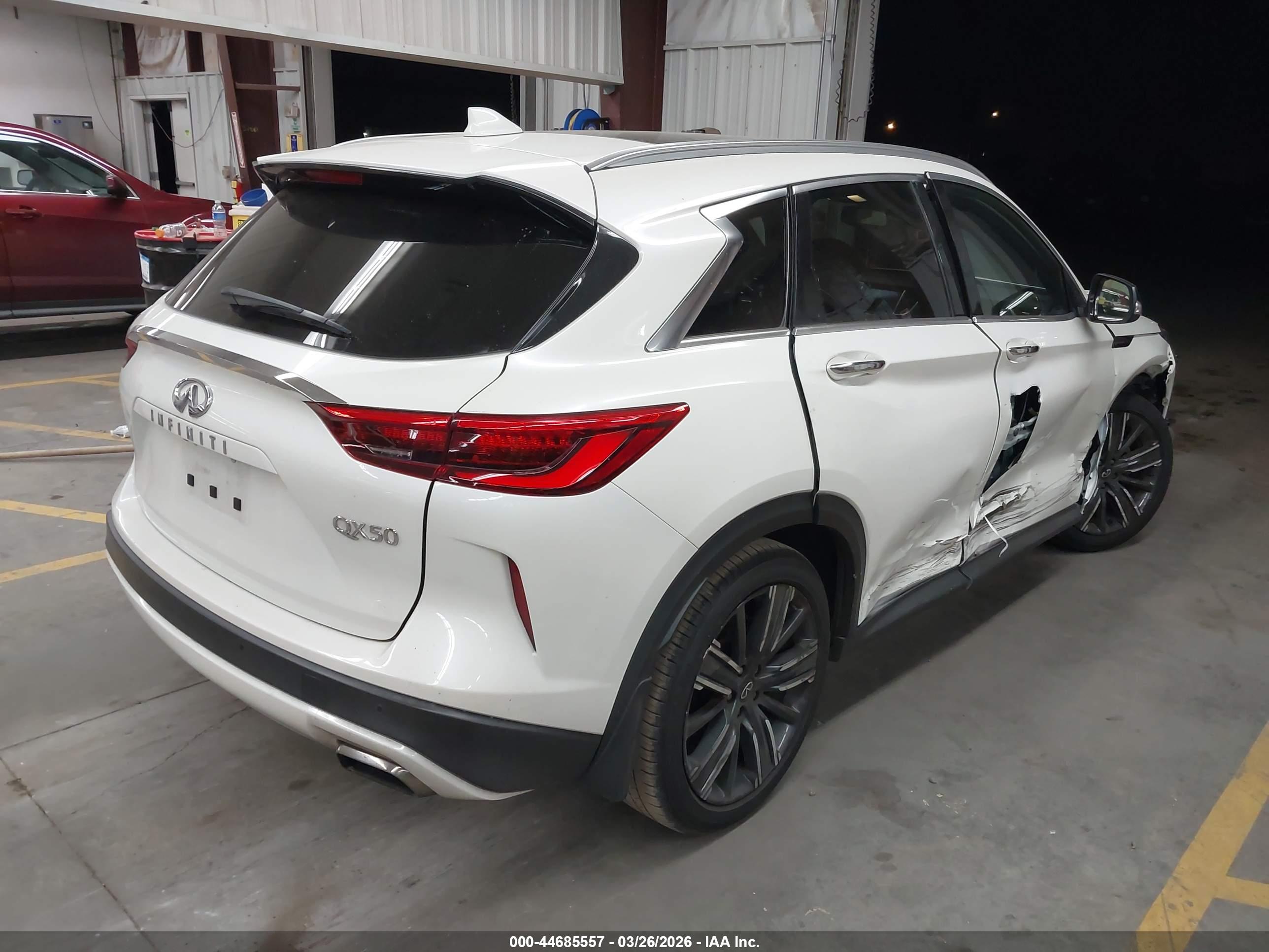 INFINITI QX50 image 4
