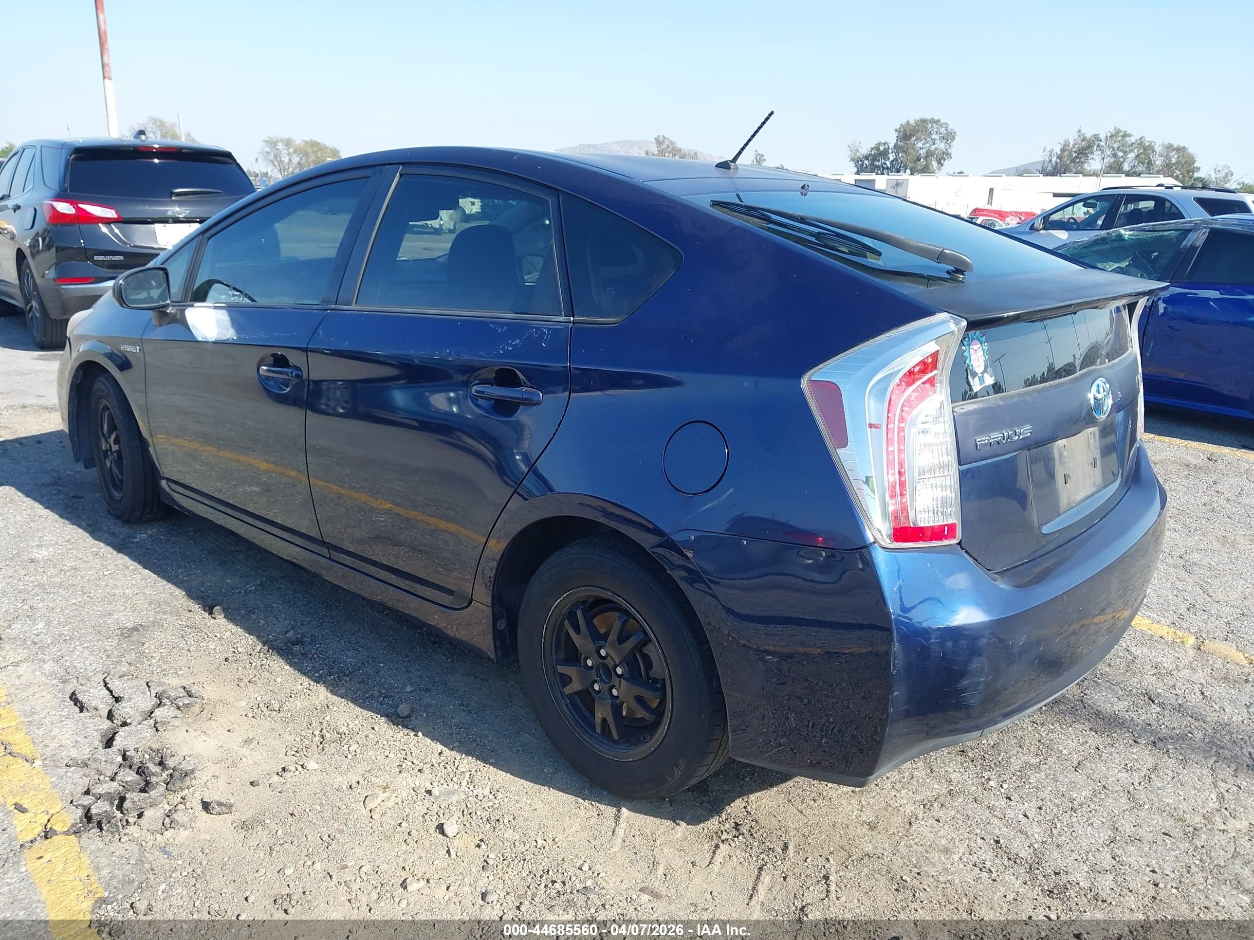 TOYOTA PRIUS image 3