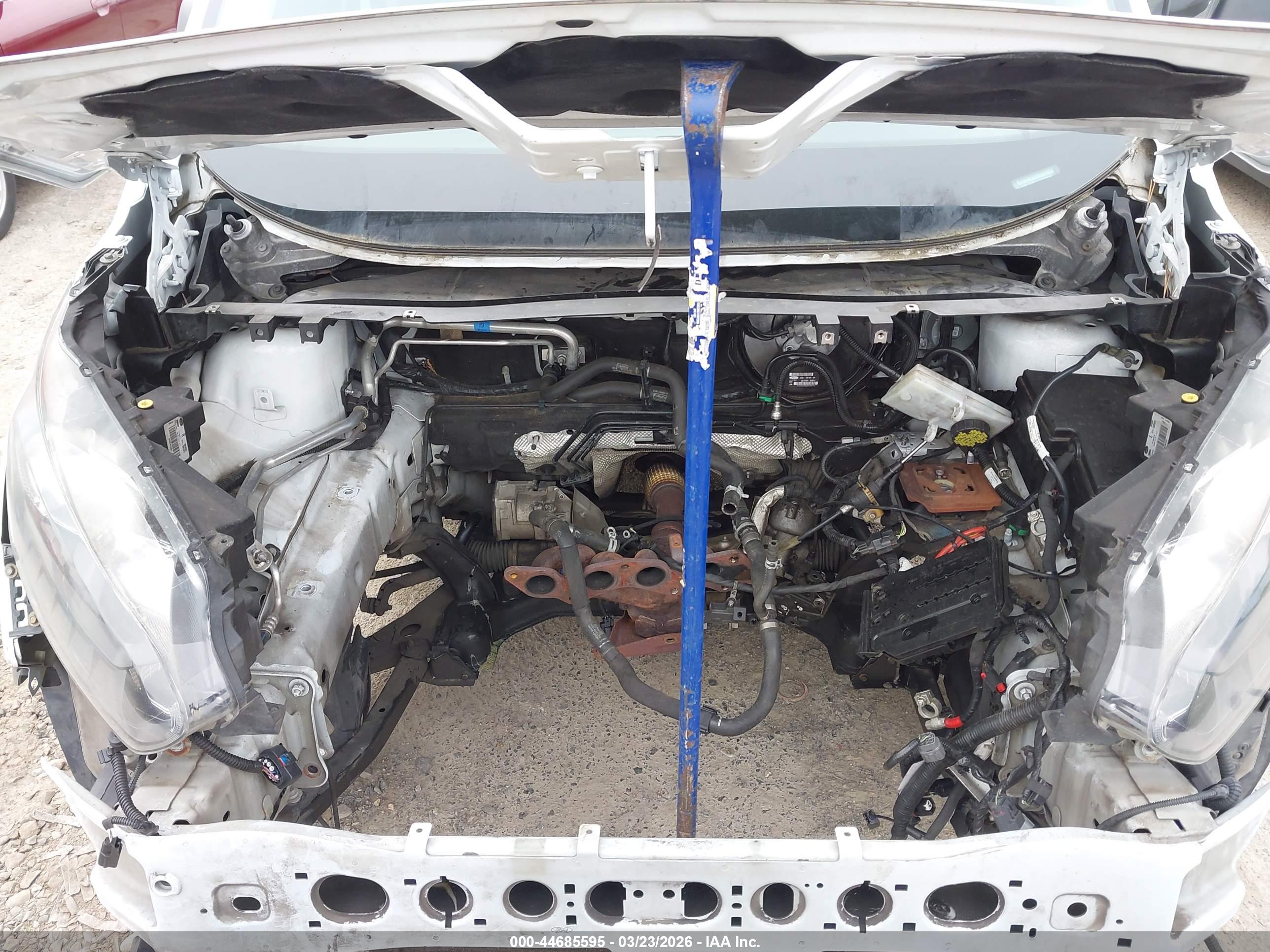FORD TRANSIT image 10
