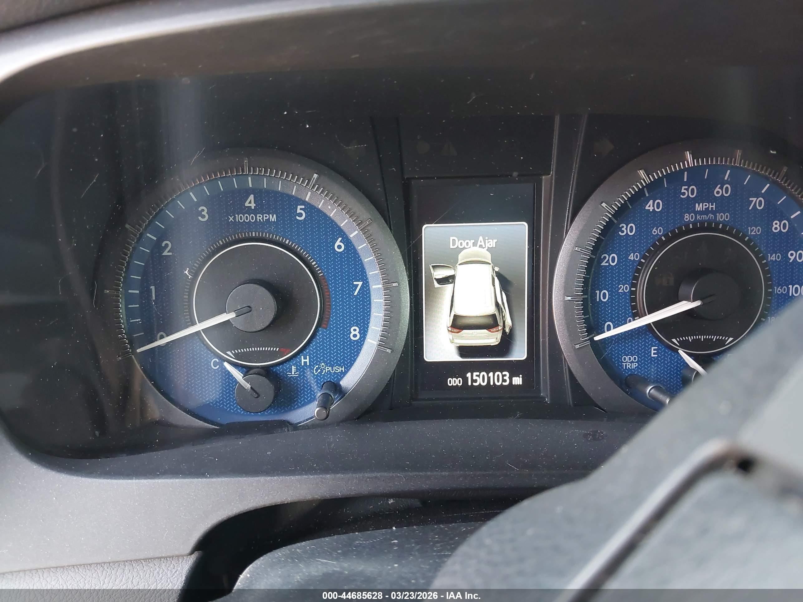 TOYOTA SIENNA image 7