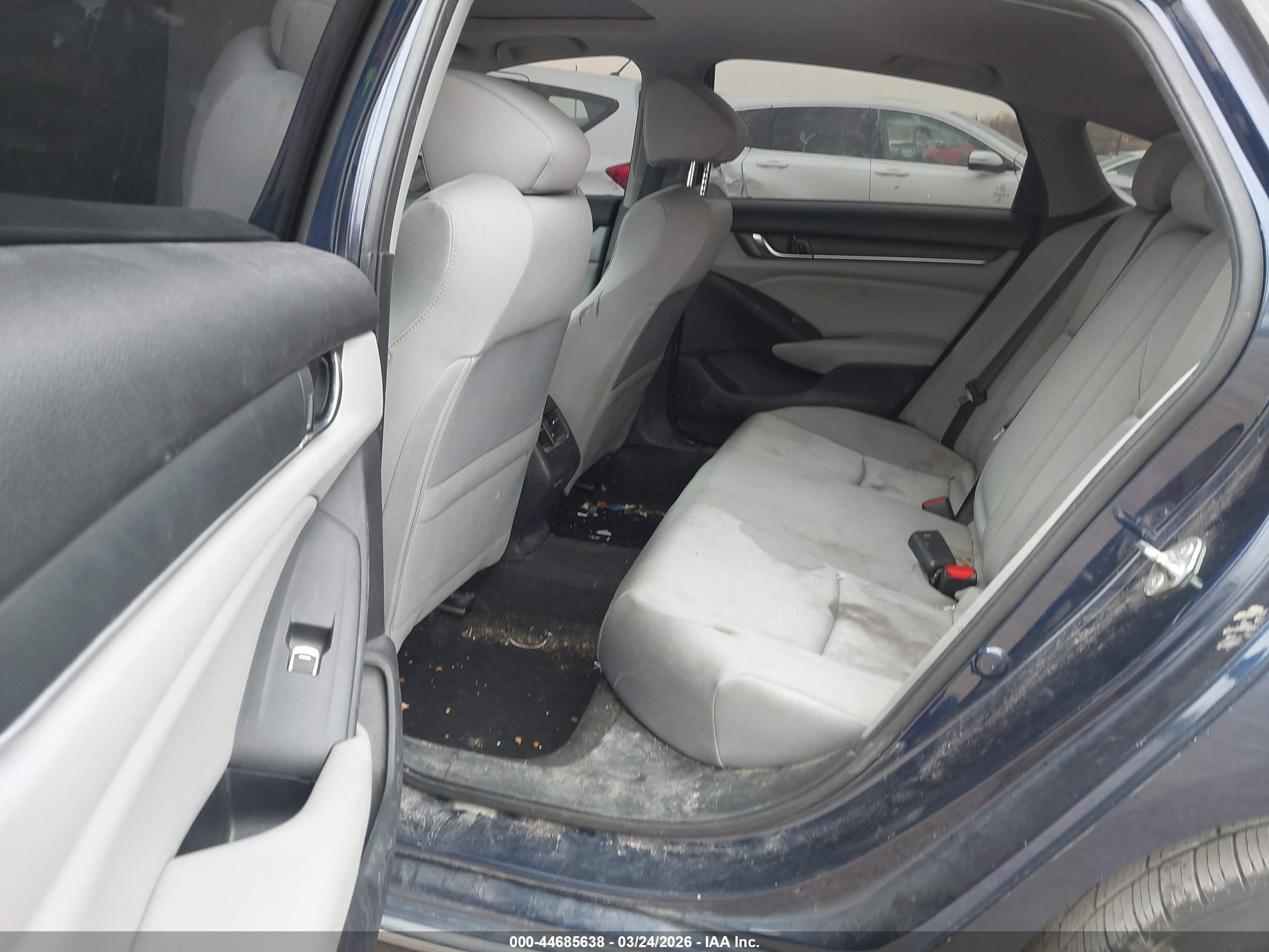 HONDA ACCORD image 8