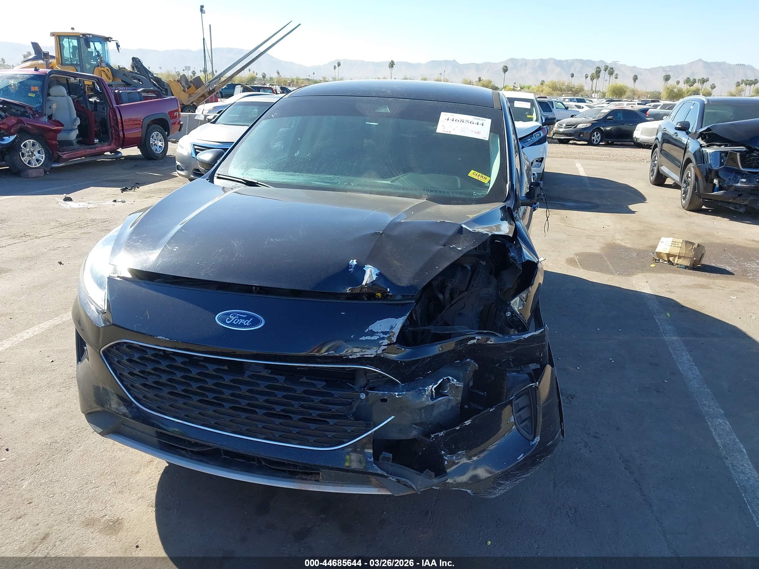 FORD ESCAPE image 6