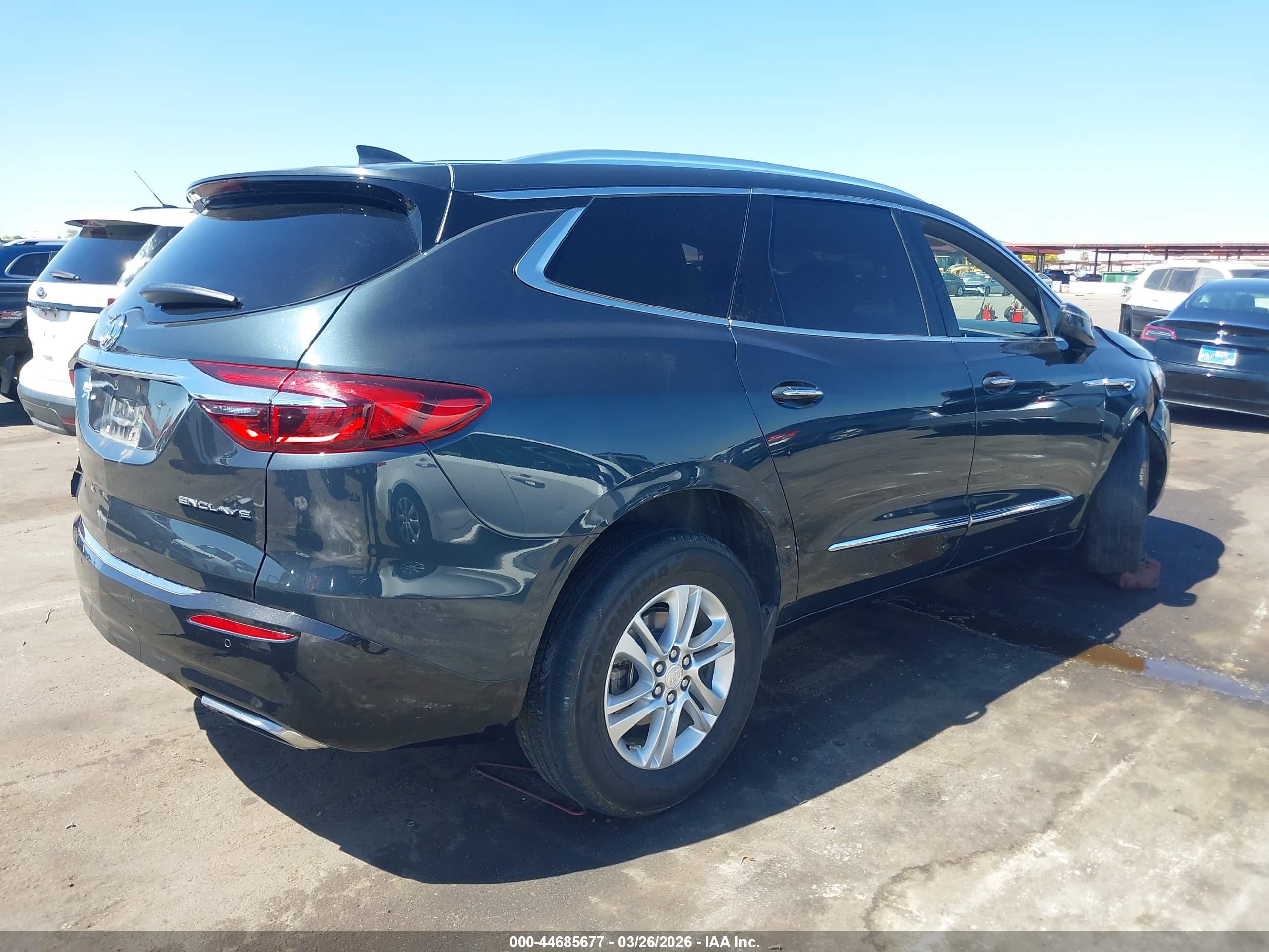 BUICK ENCLAVE image 4
