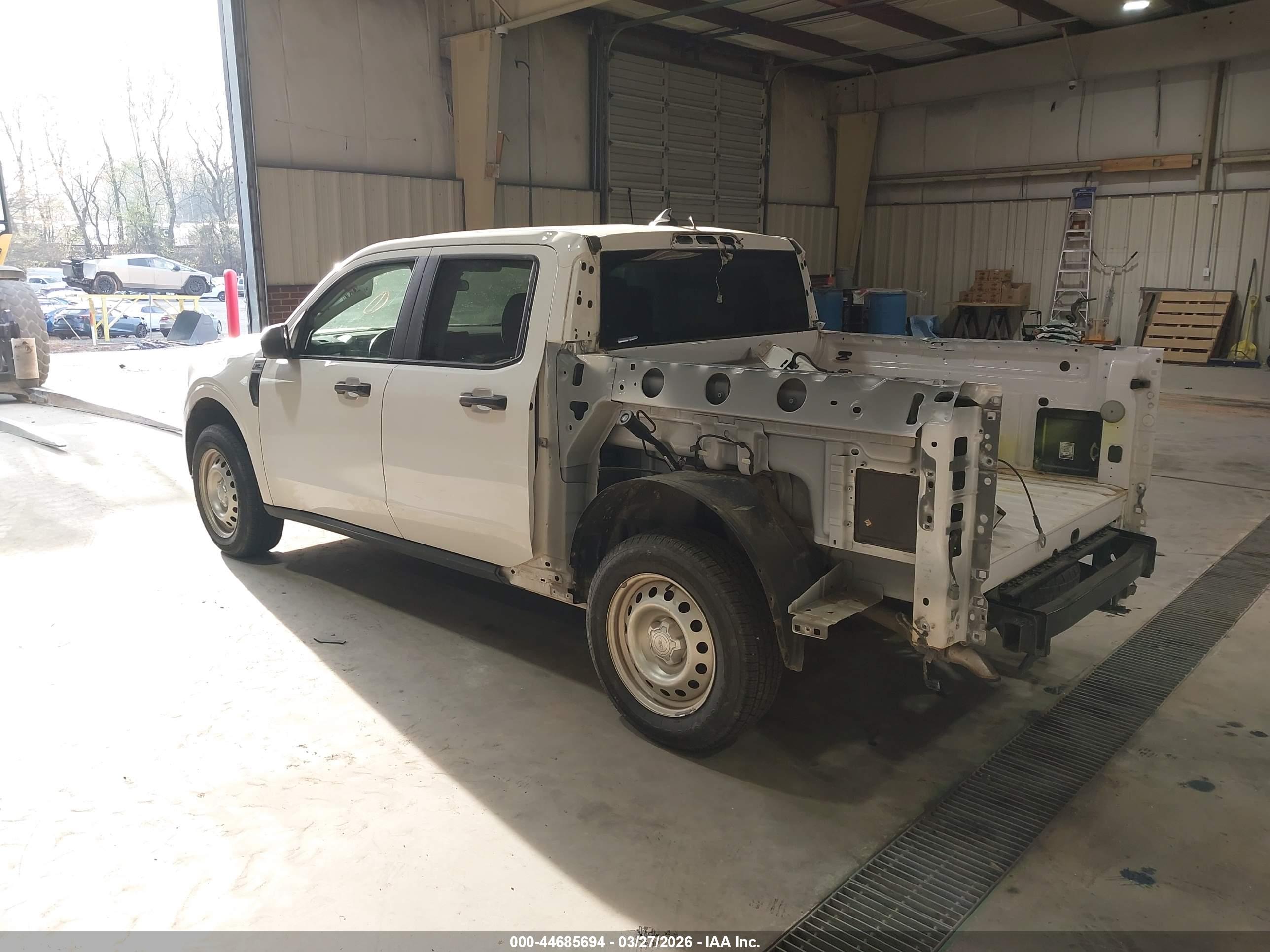 FORD MAVERICK image 3