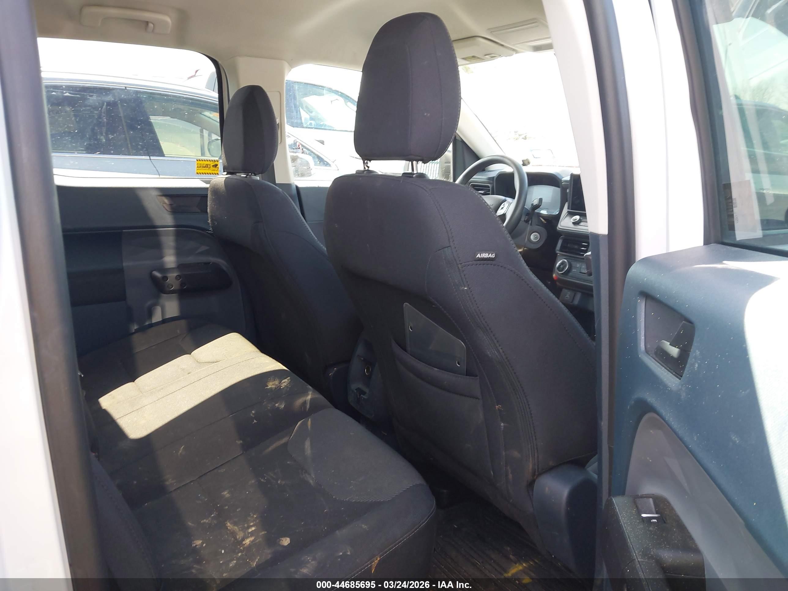 FORD MAVERICK image 8