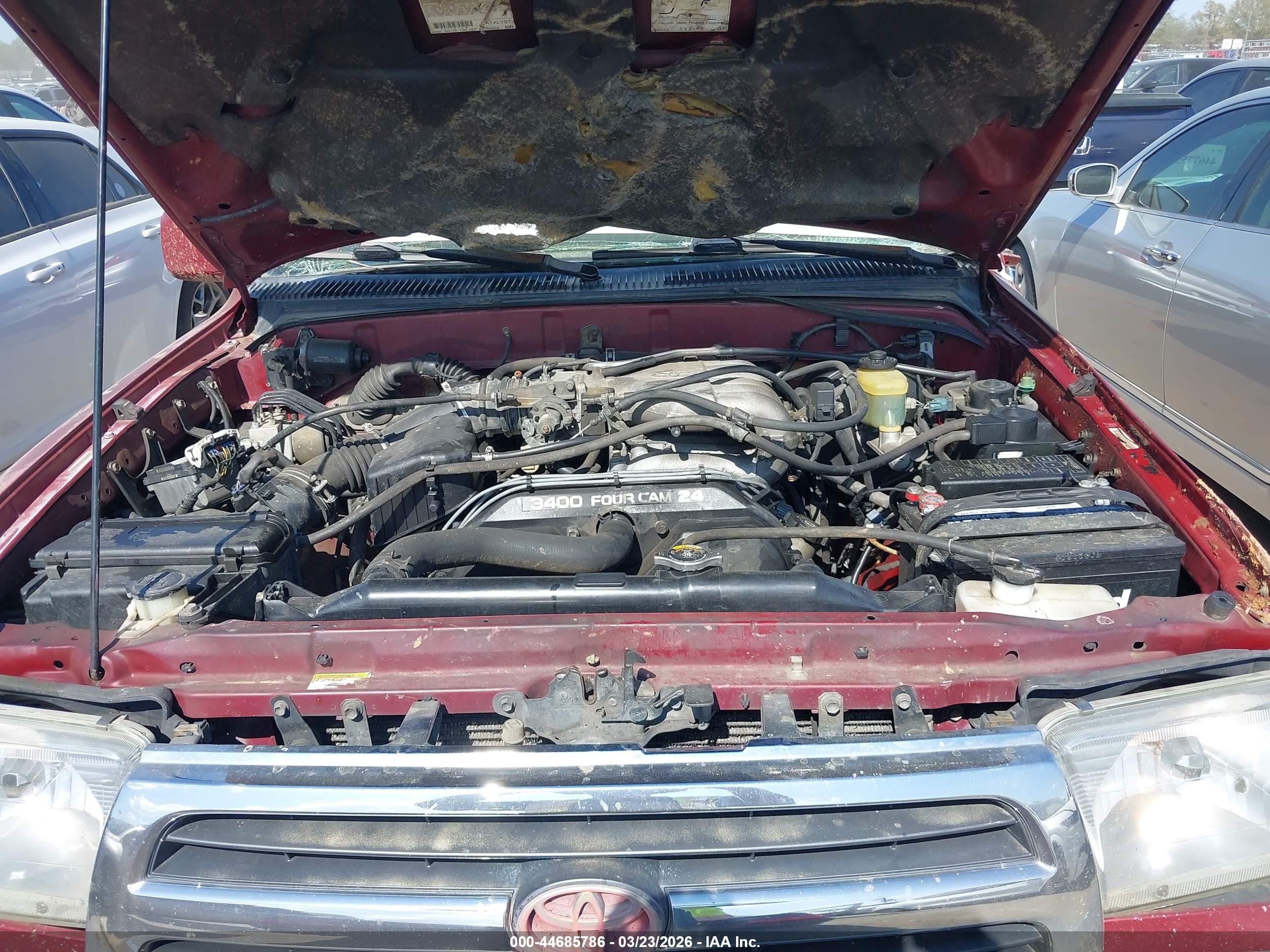 TOYOTA 4RUNNER image 10