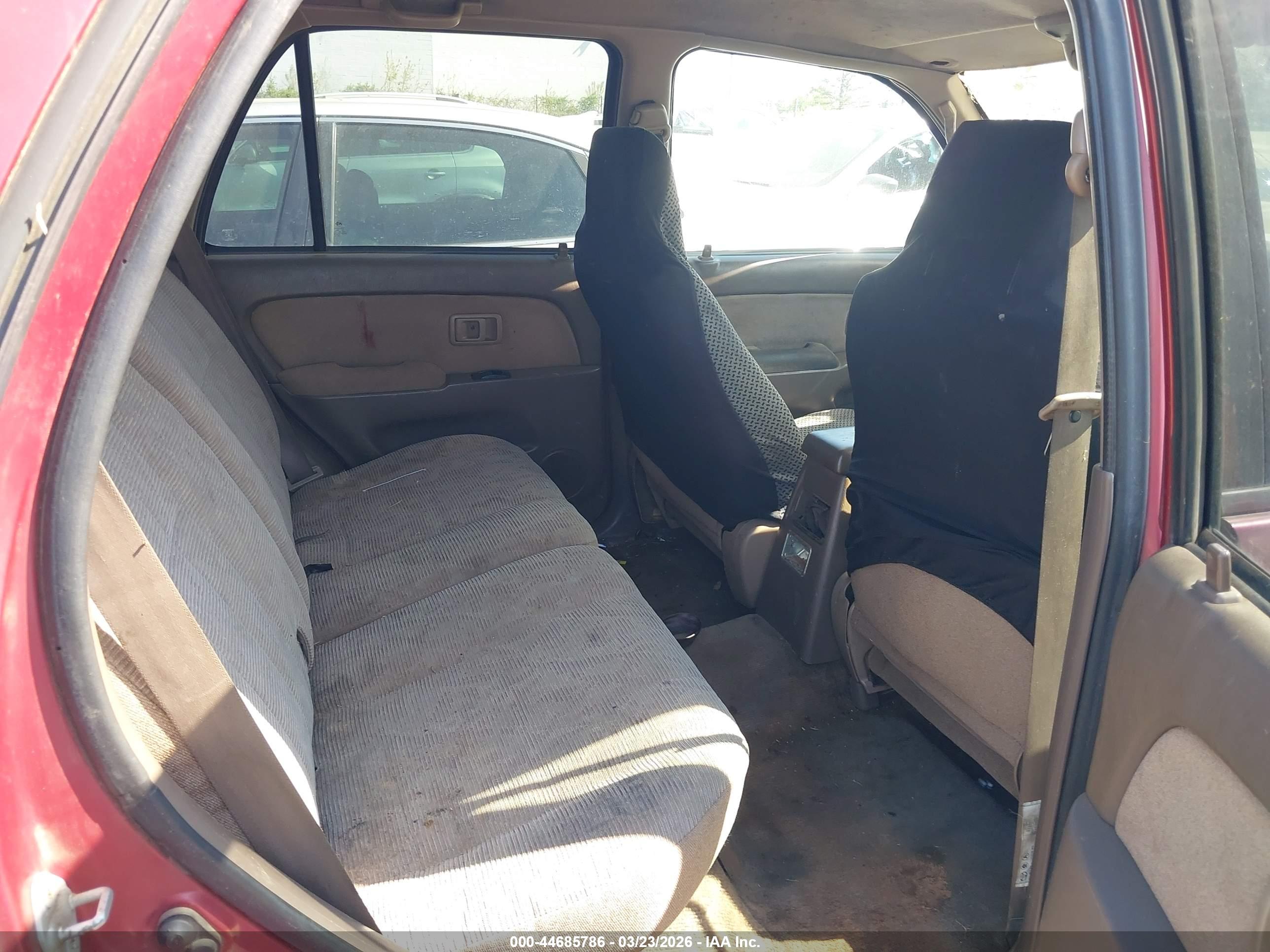 TOYOTA 4RUNNER image 8