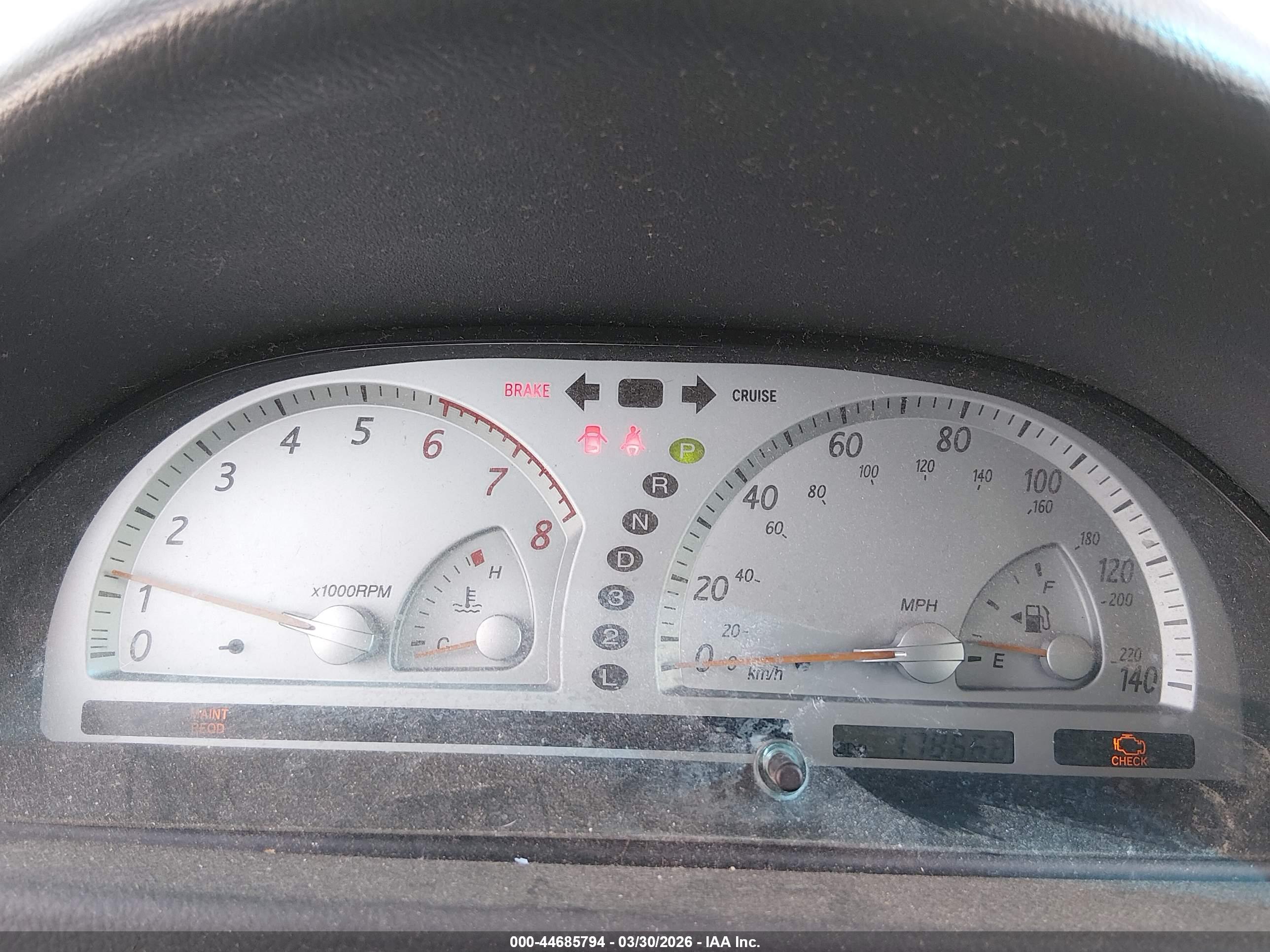 TOYOTA CAMRY image 7