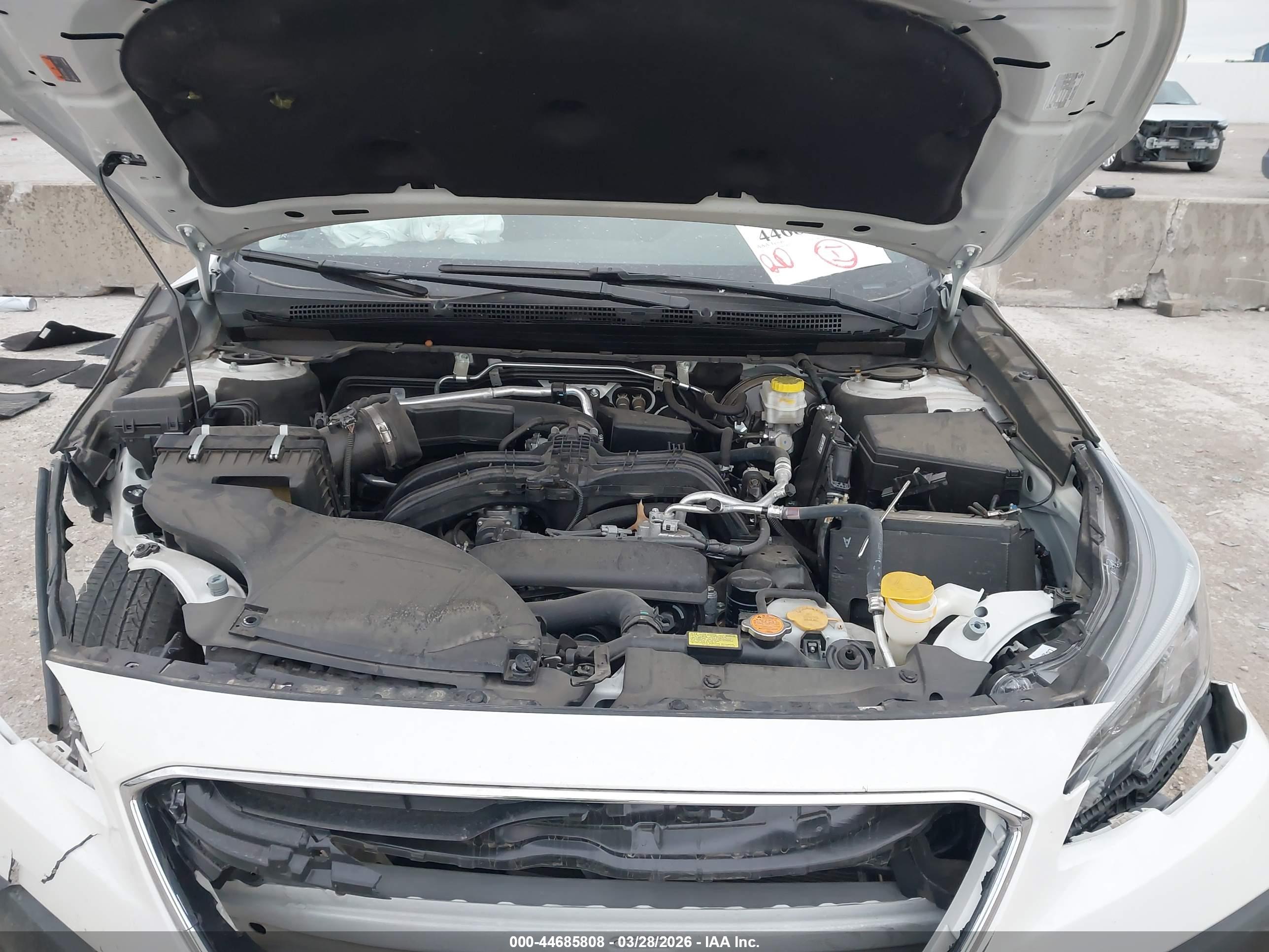 SUBARU OUTBACK image 10