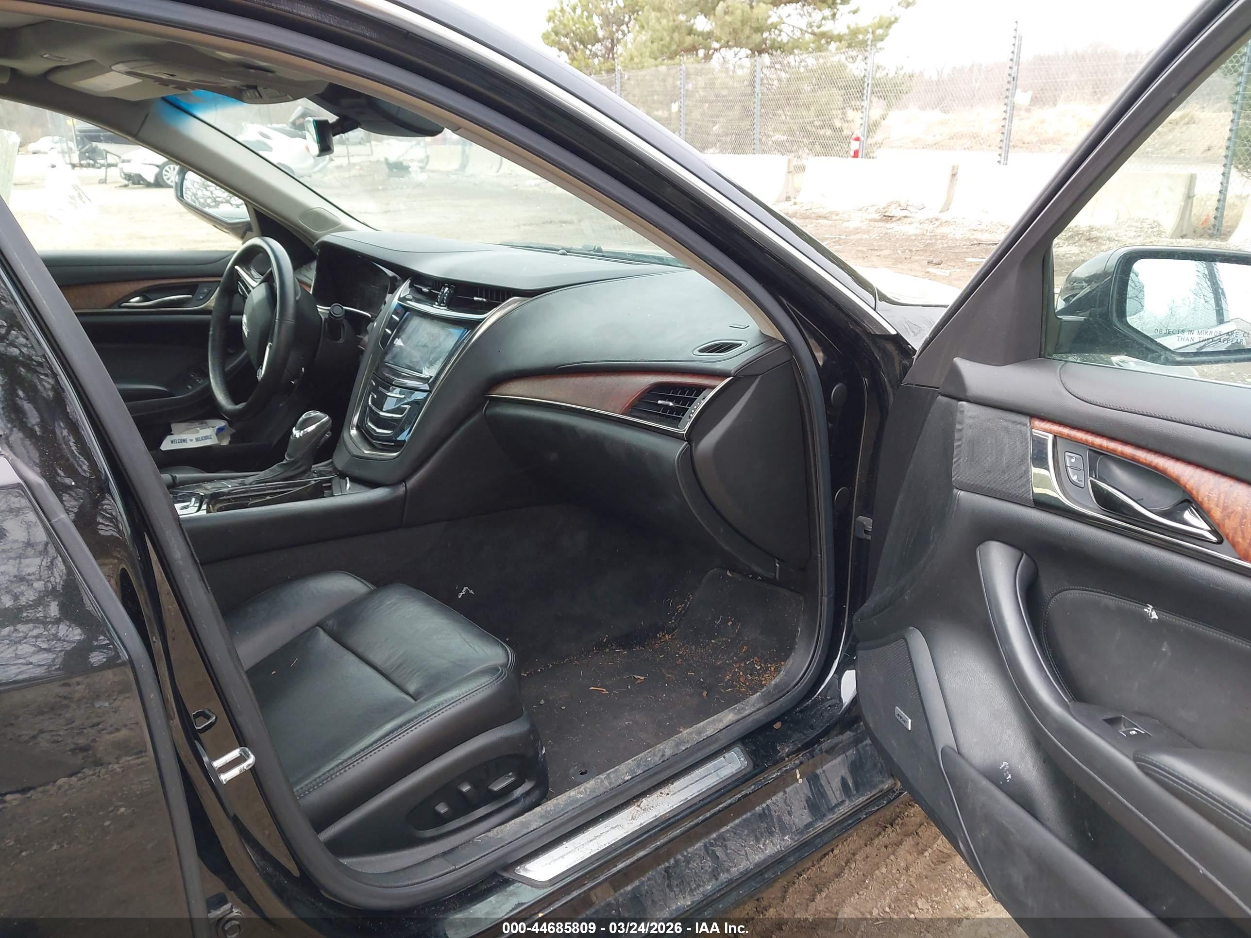 CADILLAC CTS image 5