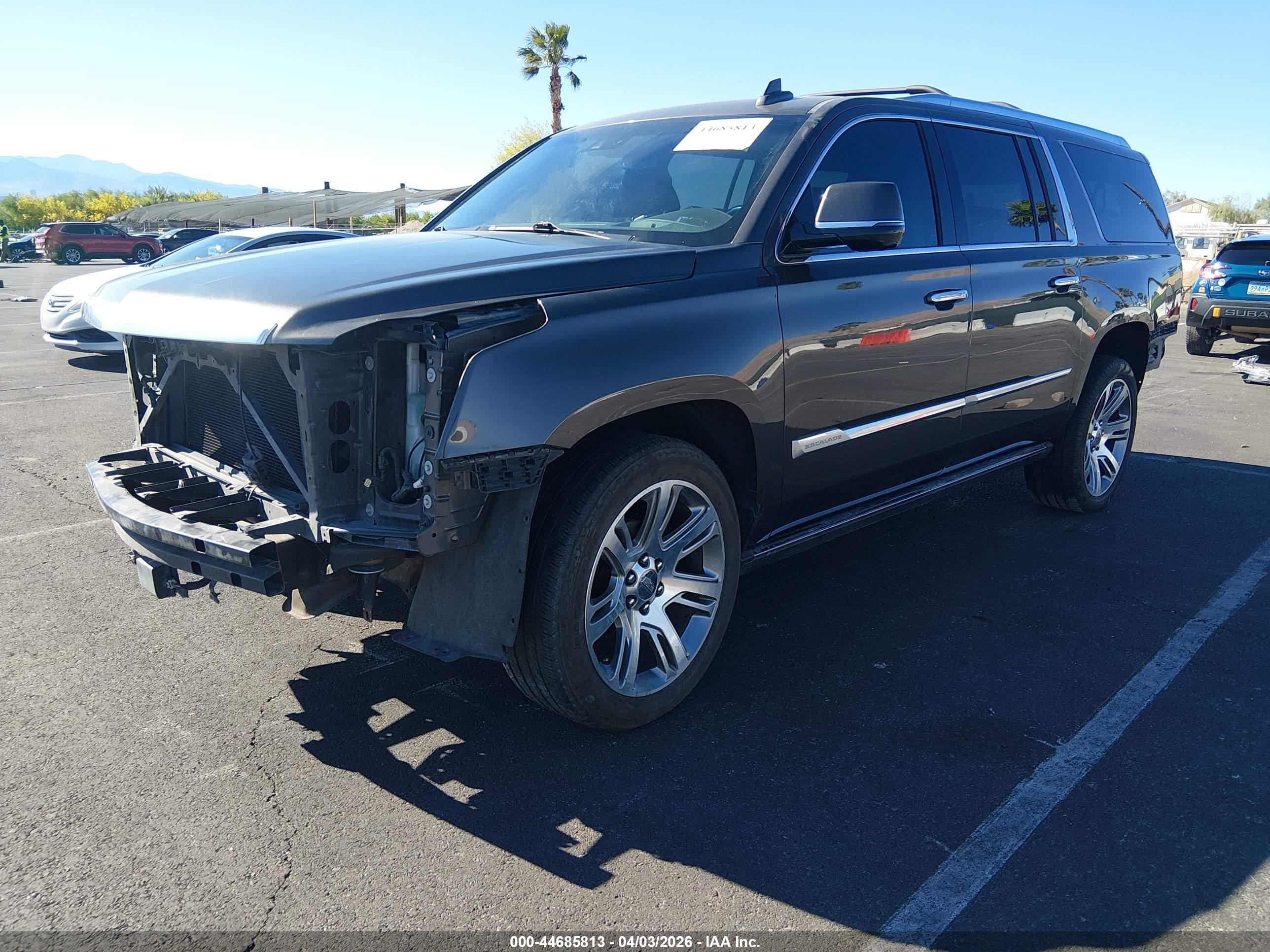 CADILLAC ESCALADE image 2