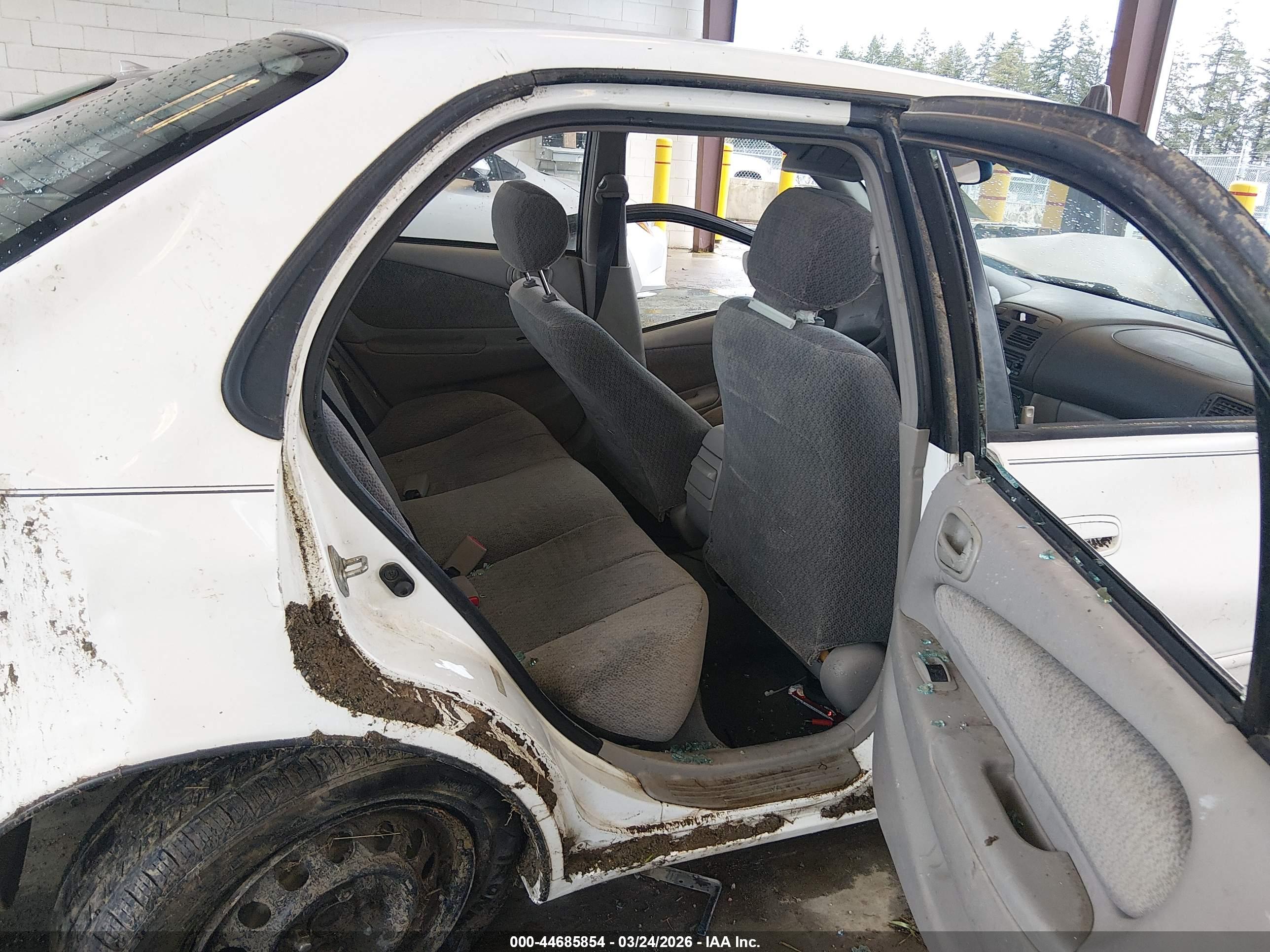 TOYOTA COROLLA image 8