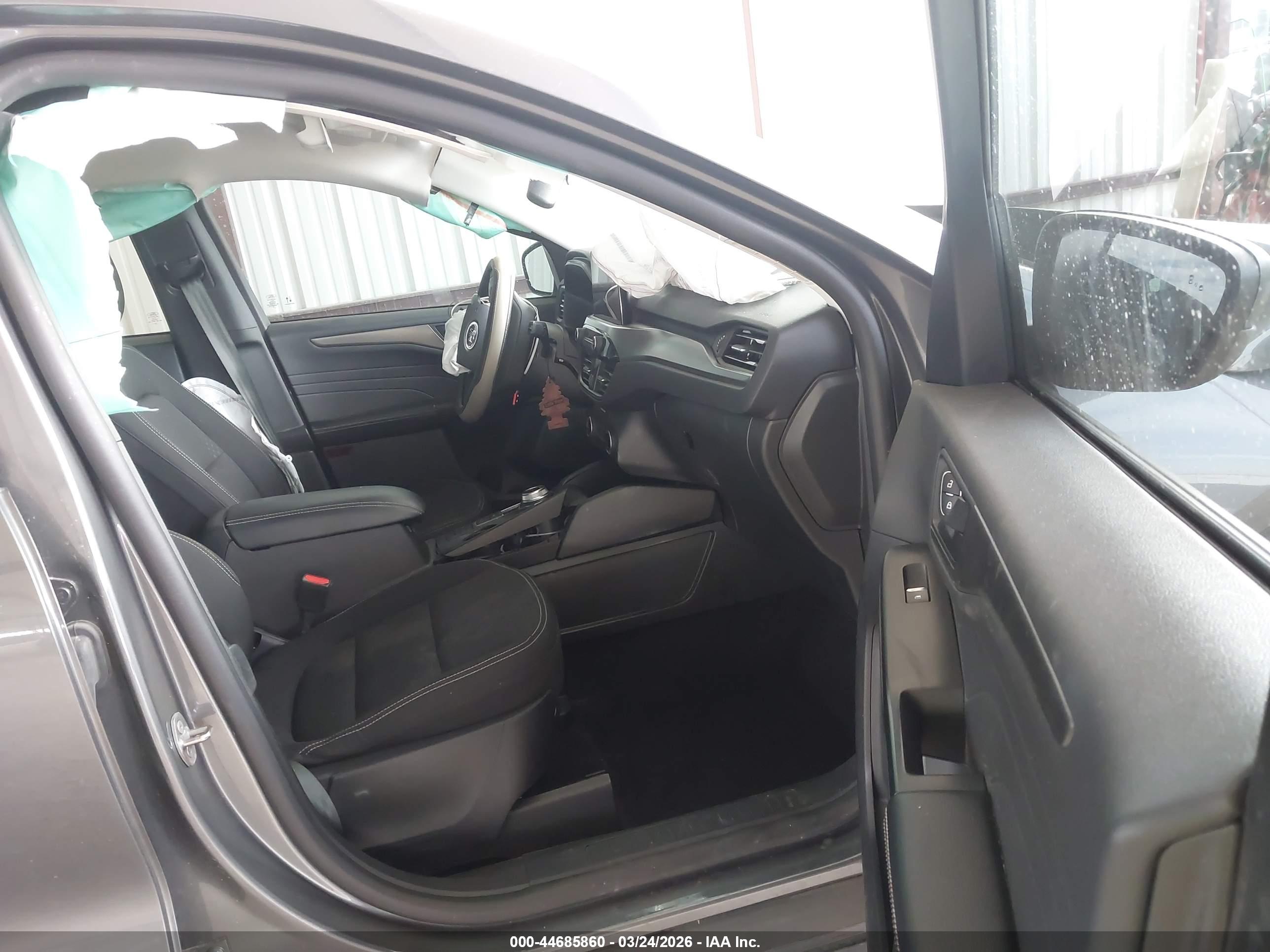 FORD ESCAPE image 5
