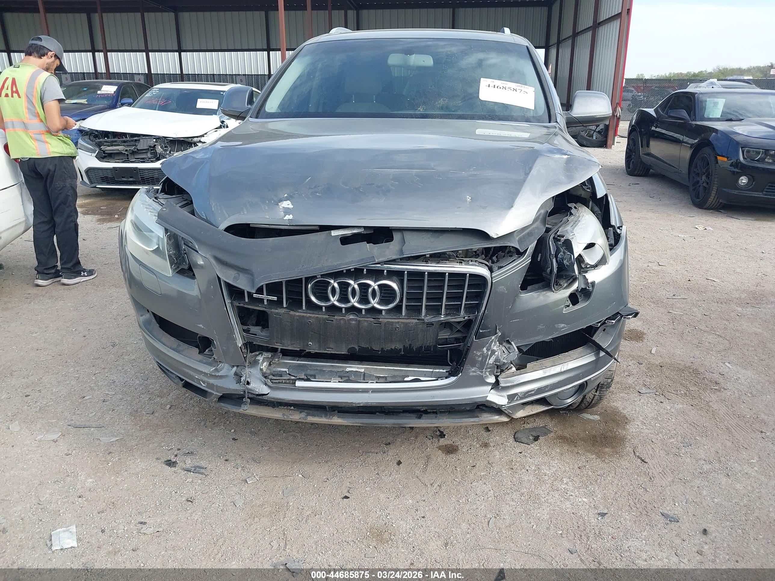AUDI Q7 image 6